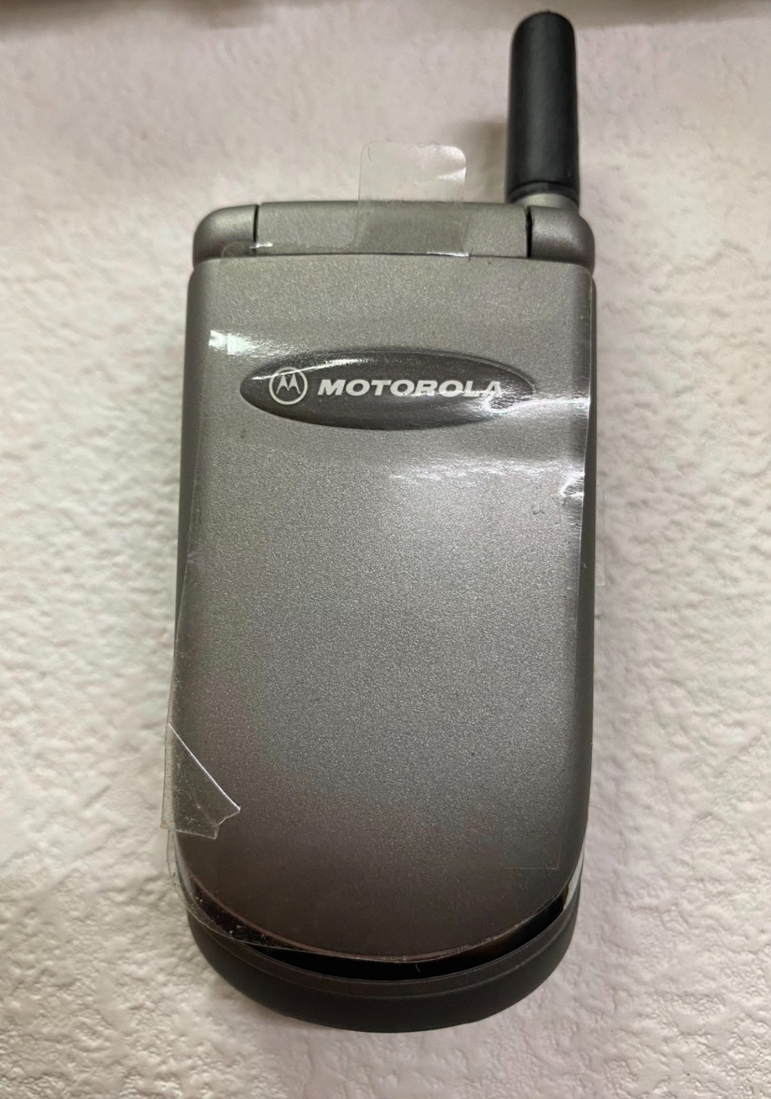 Motorola V998 Unlocked 2G GSM900/1800 V998 Cellphone One-year warranty
