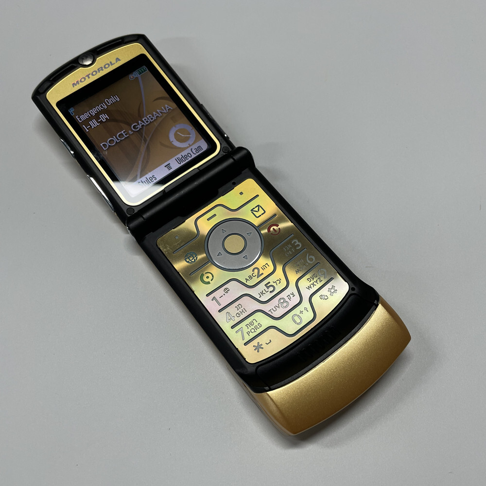 Motorola Razr V3i Dolce Gabbnna (Limited Edition) Flip Mobile Phone Unlocked