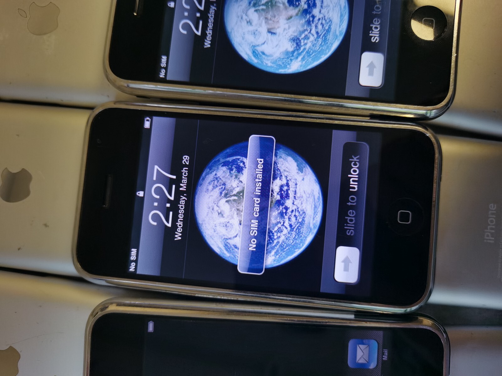 IOS 1.0 Apple iPhone 1st Generation 4/8/16GB A1203 (GSM) unlocked jailbreaked