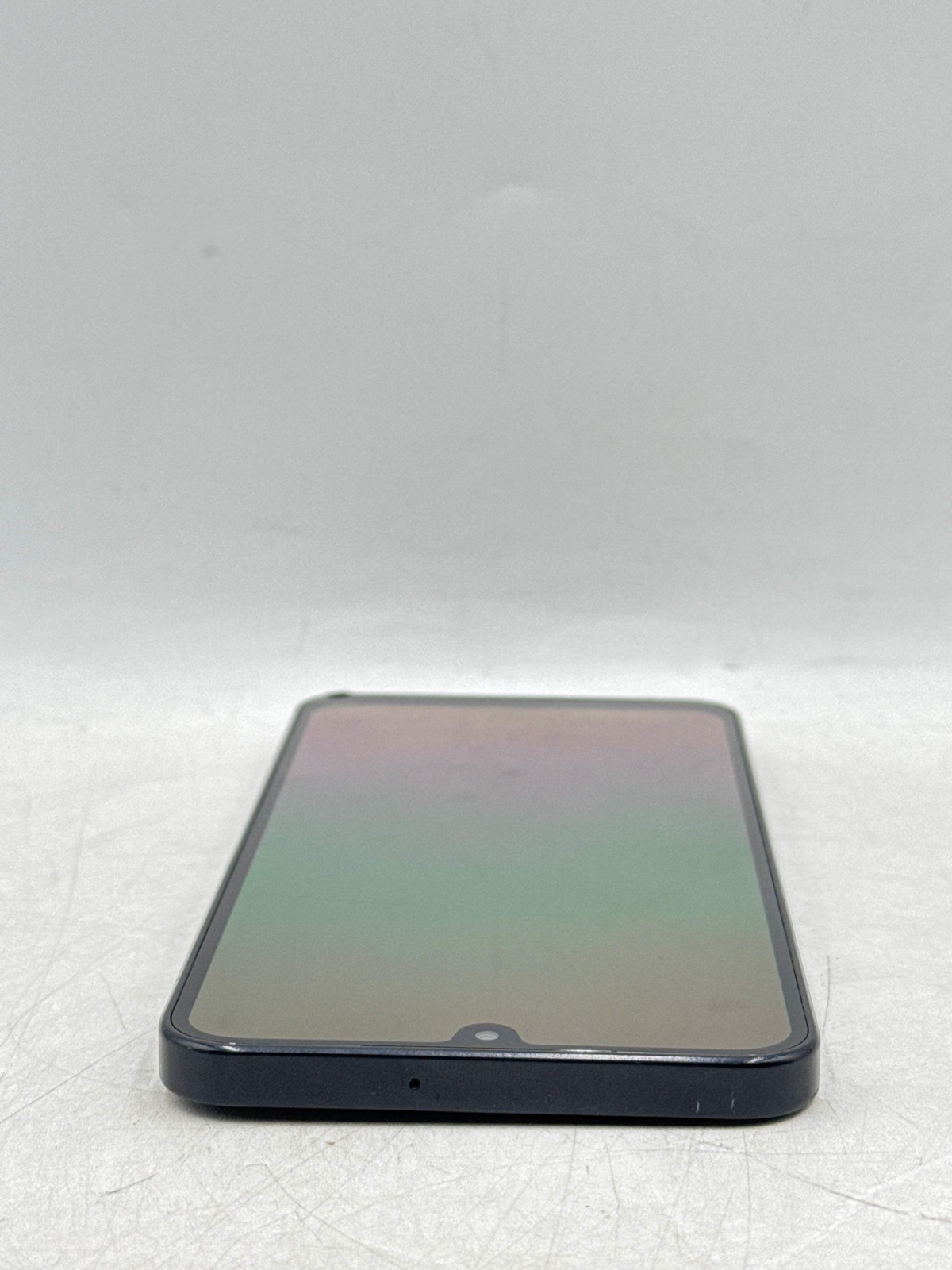 T-Mobile Samsung GALAXY A17 4GB RAM 128GB SM-A176U – Cracked