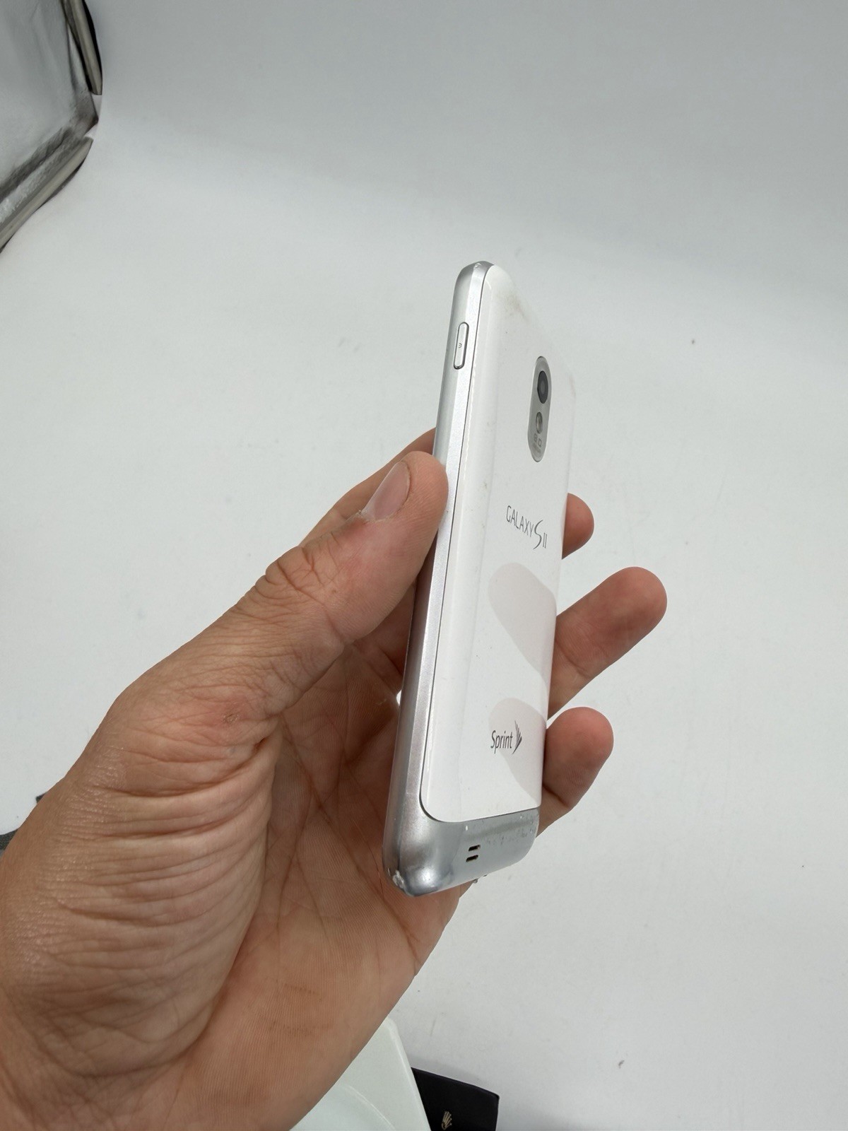 Samsung Galaxy S II SPH-D710 BROKEN NOT WORKING