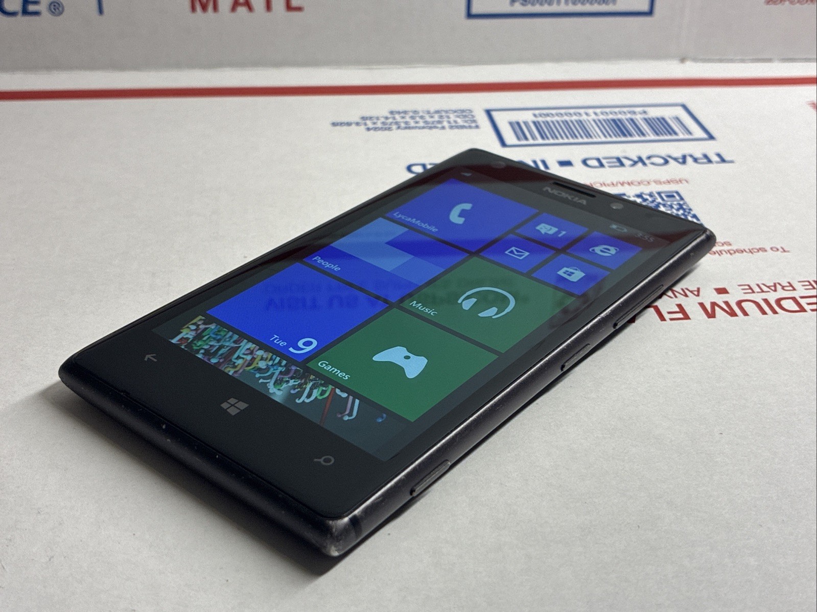Nokia Lumia 925 Unlocked Windows Phone