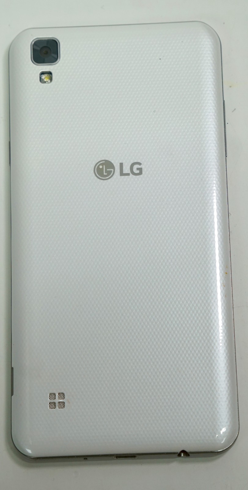 LG Tribute HD LS676 1.5GB RAM 16GB 0407-01T