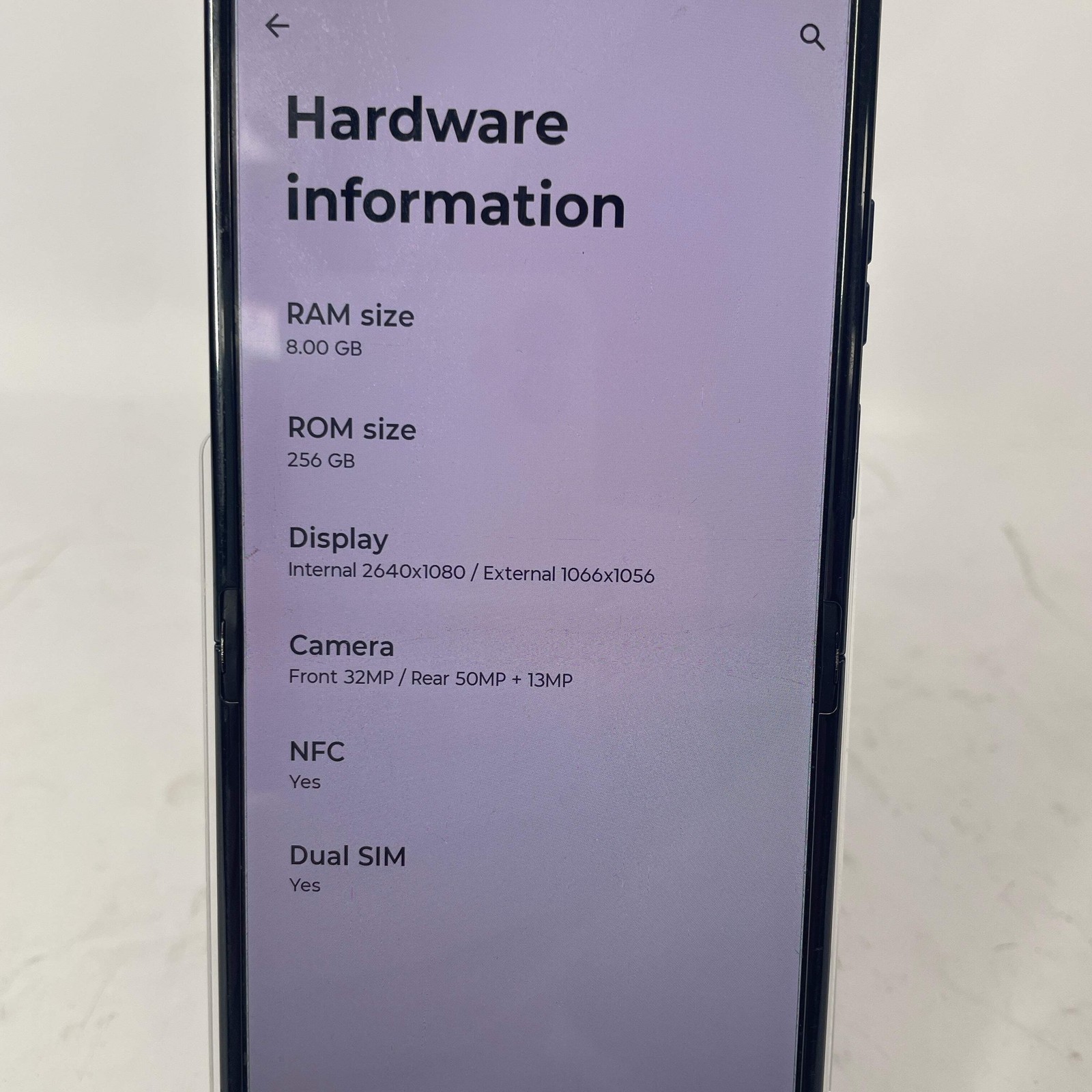 Broken Dish Wireless Motorola Razr 2025 256GB 15 XT2553-3 /Screen Cracked
