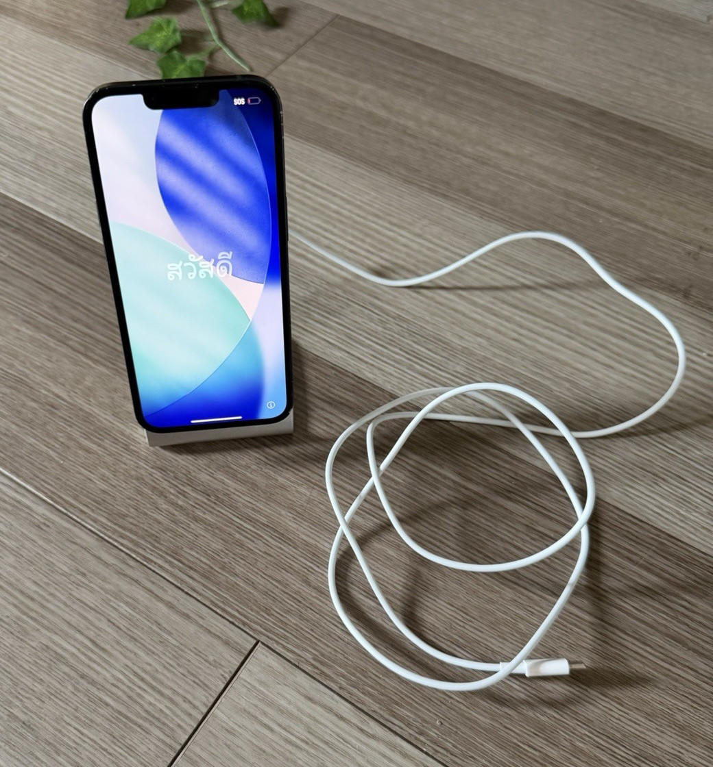 Apple iPhone 14 128GB Navy Blue Unlocked 6.1in iOS 12MP Camera