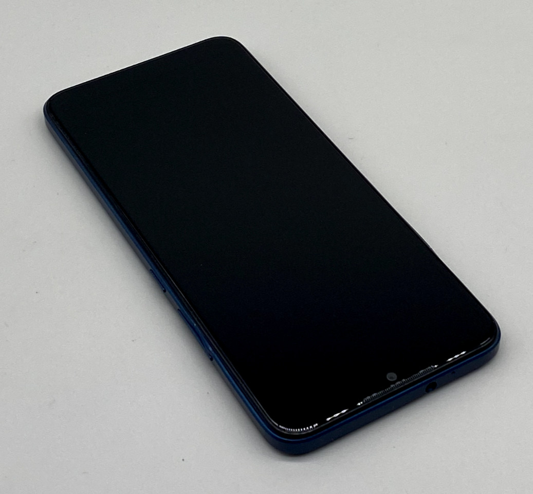 BlackBerry DTEK50 STH100-1 16GB Telus Locked/ Only Smartphone Black- FAIR