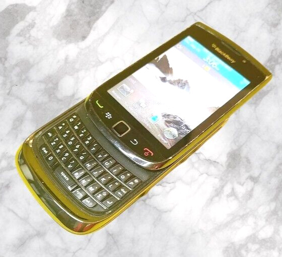 🔥 BLACKBERRY TORCH 9800 SLIDER QWERTY TOUCH UNLOCKED CELL PHONE BELL ROGERS 🔥