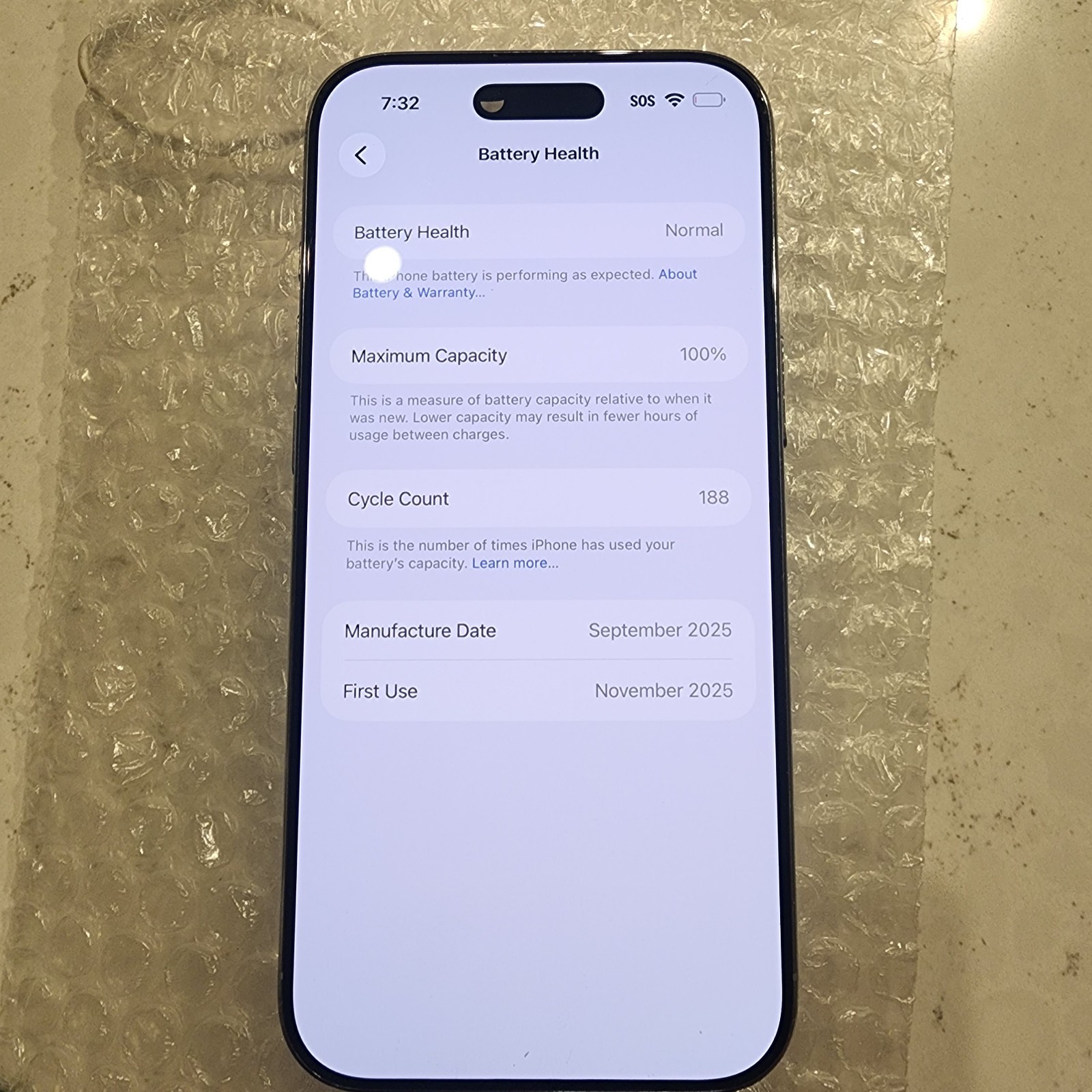 Apple iPhone Air – 256 GB – Cloud White (Unlocked) Check Esn