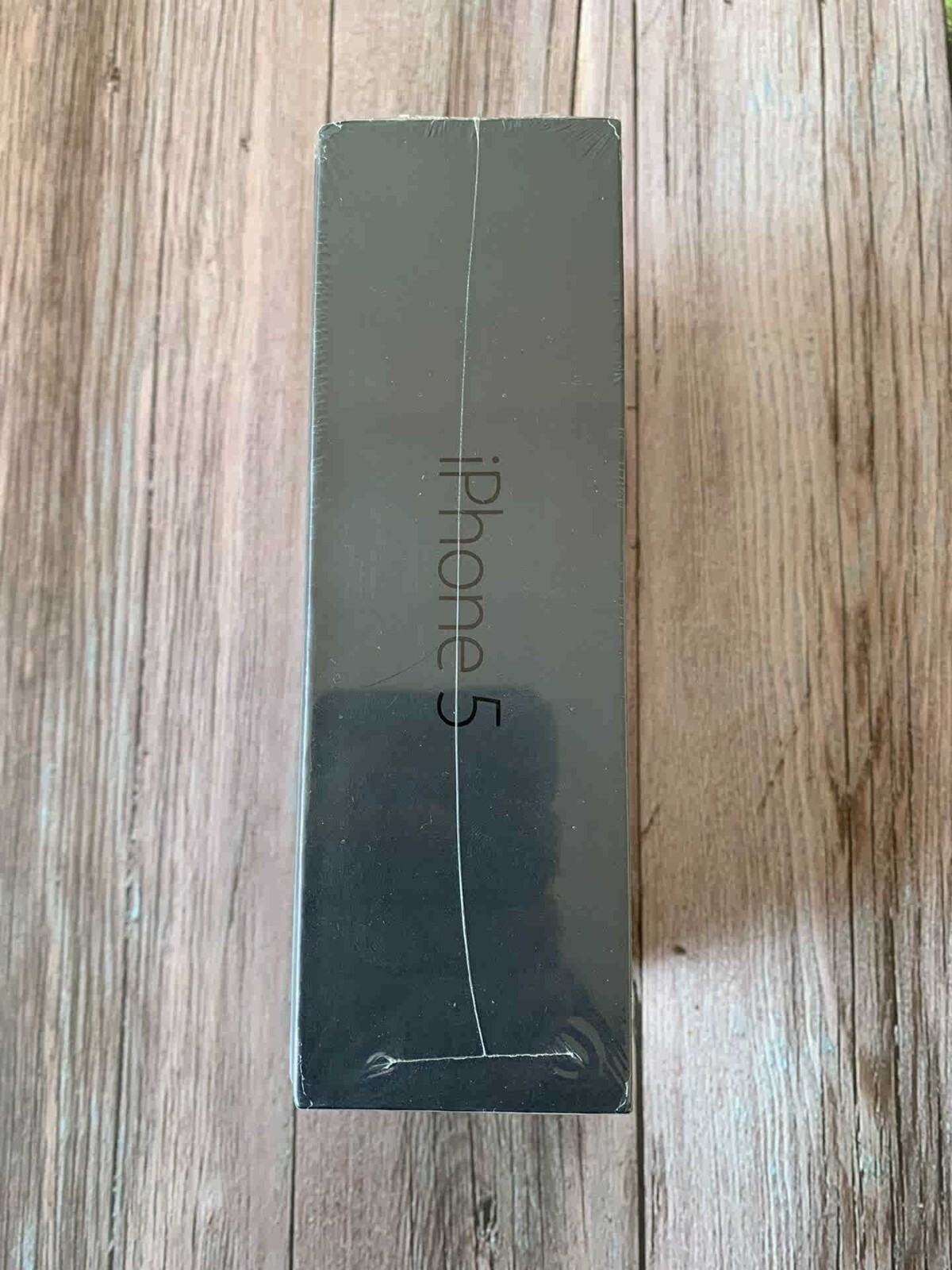 Apple iPhone 5 – 16/32GB – Black white (Unlocked) IOS10 Sealed