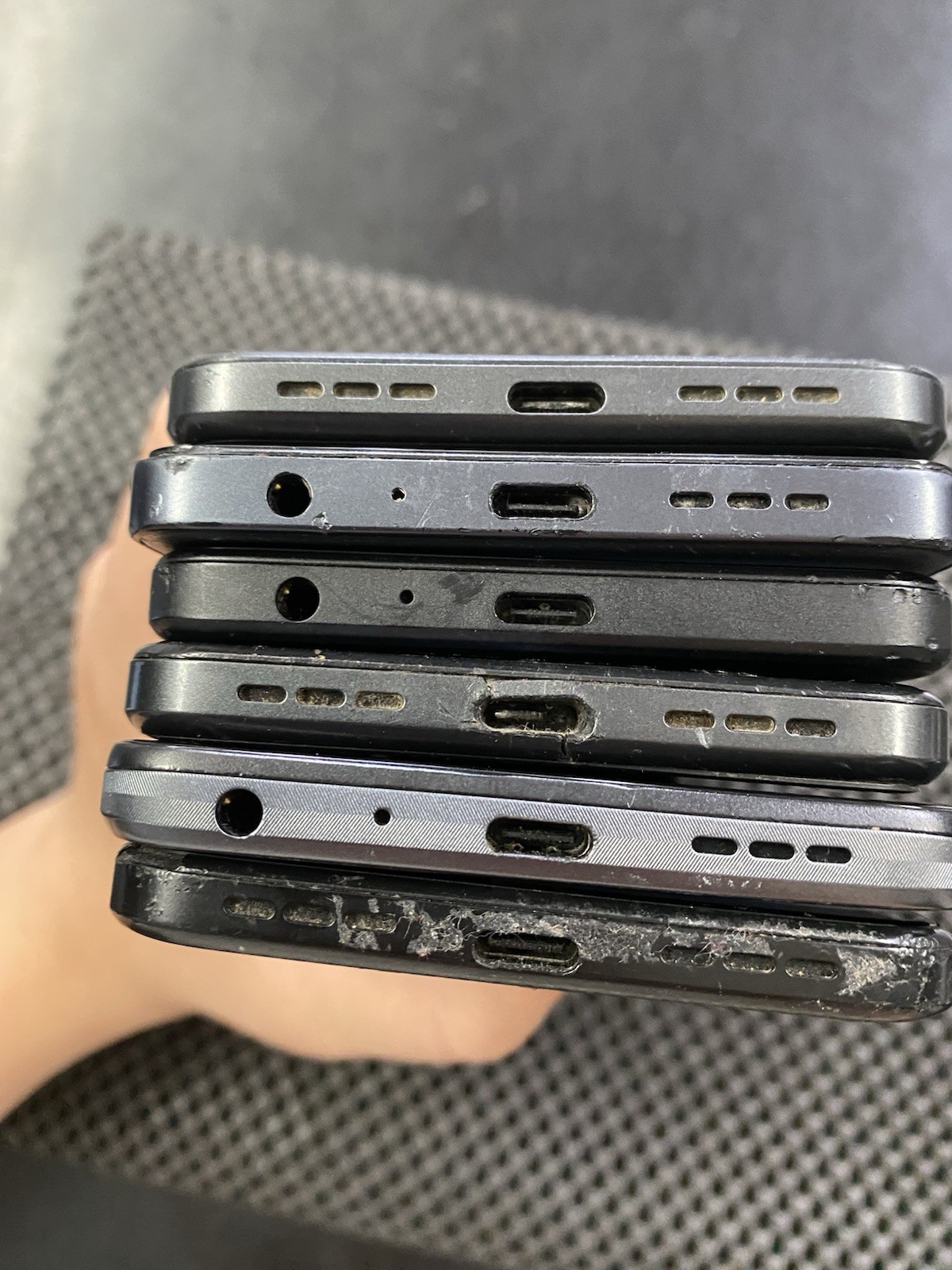 Random/Mixed Lot Of Phones TCL – HIGHER – Unknown Issues – For Parts ONLY – E9