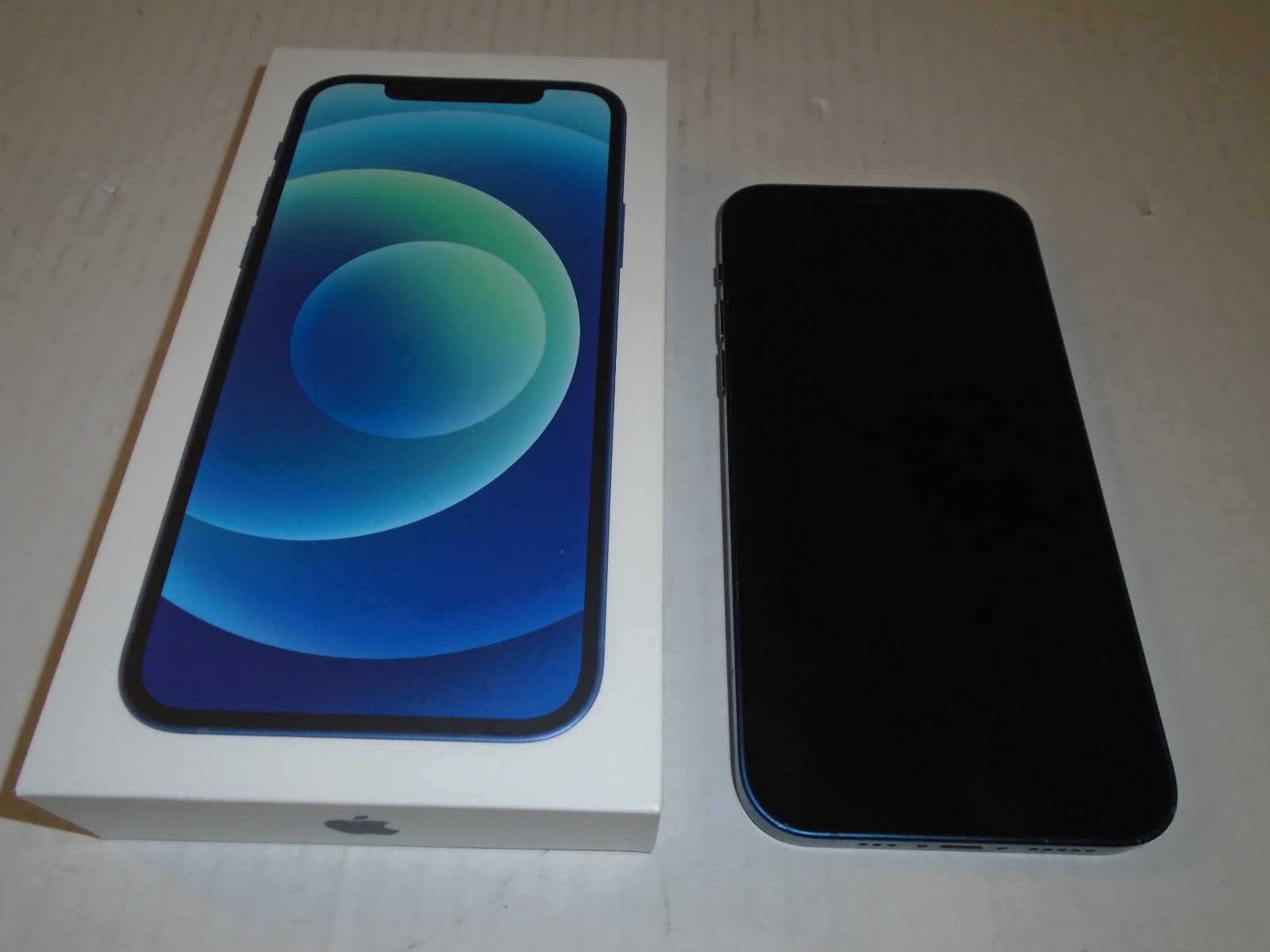 Apple iPhone 12 – 64GB – Blue Fully Unlocked Clean IMEI, works great
