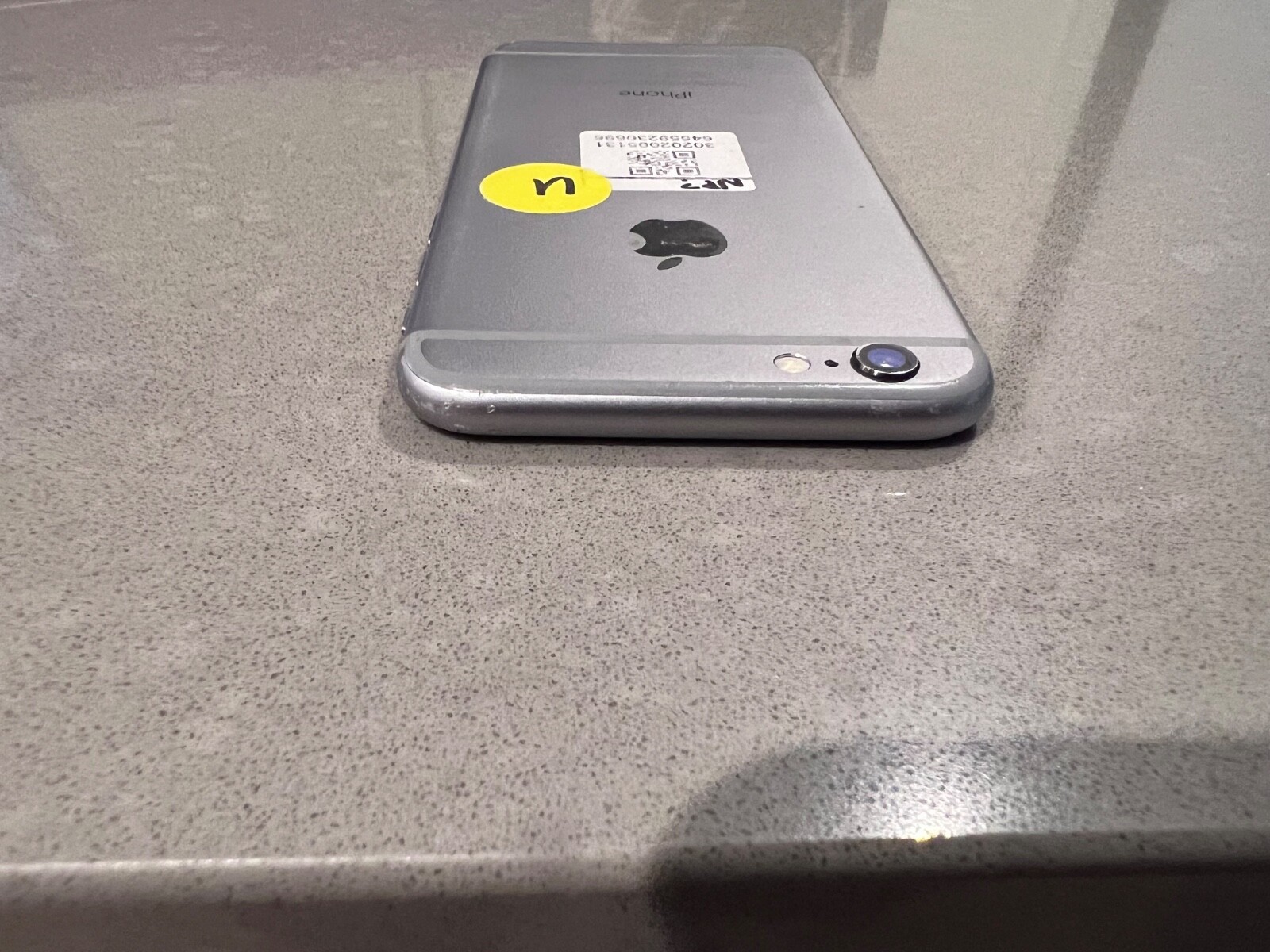 As-is Defective Apple iPhone 6 A1549 16GB – A18