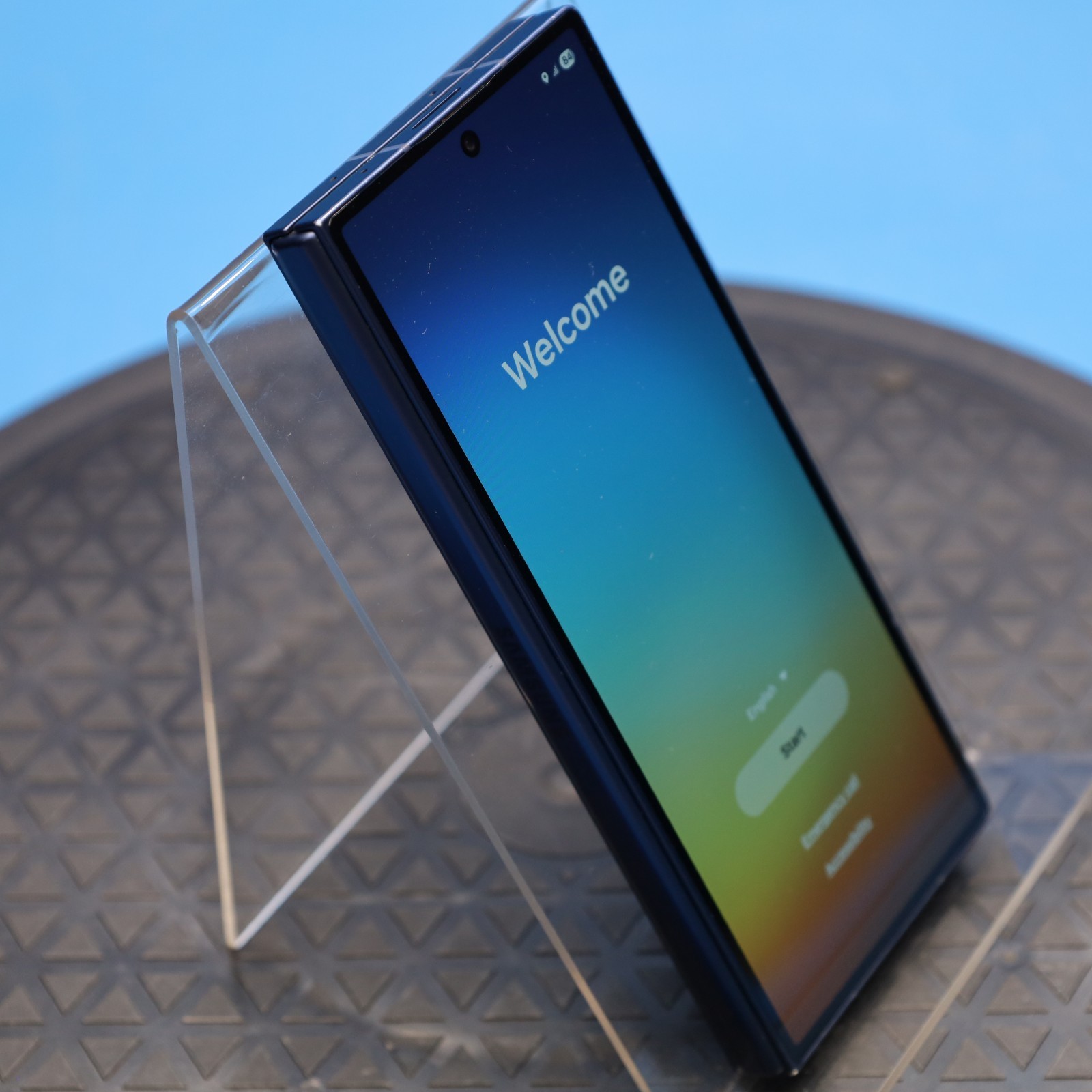 Samsung Galaxy Z Fold6 – 1TB – Navy (Unlocked)