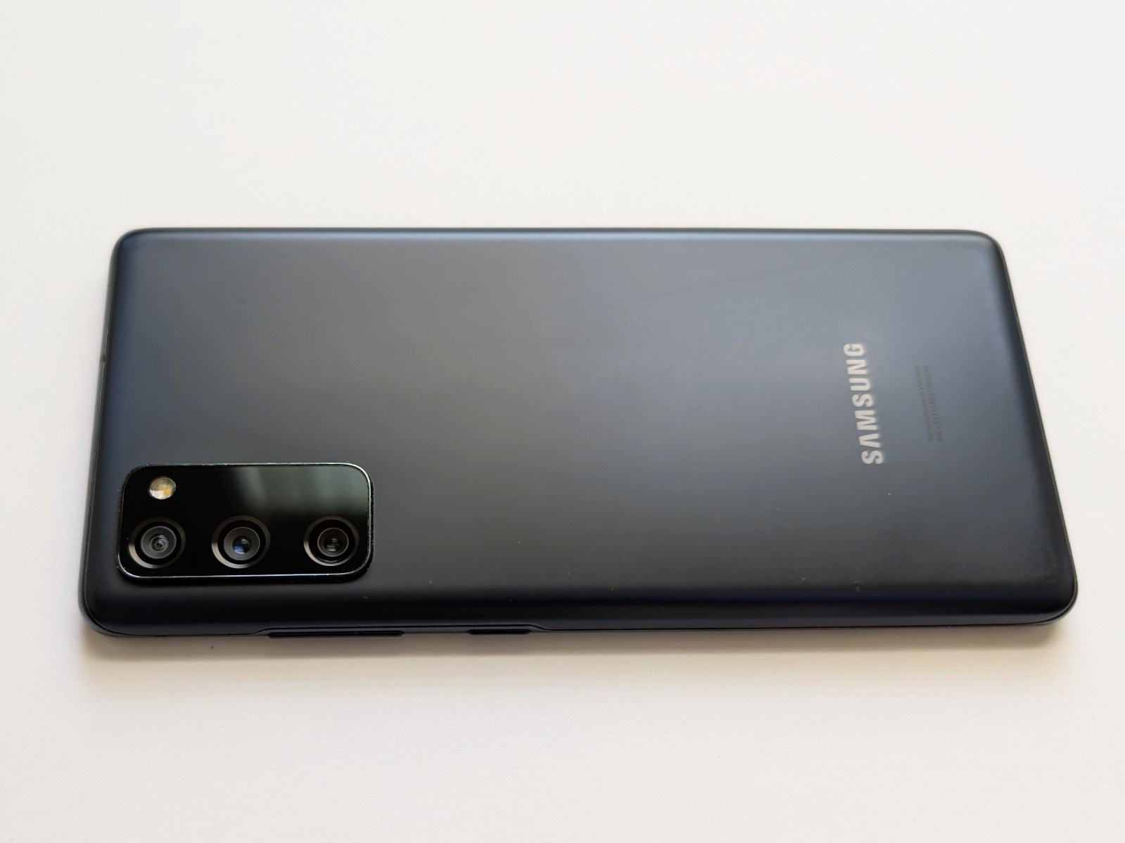 Samsung Galaxy S21 5G – 128GB – Phantom Gray – Unlocked – Wiped – Used