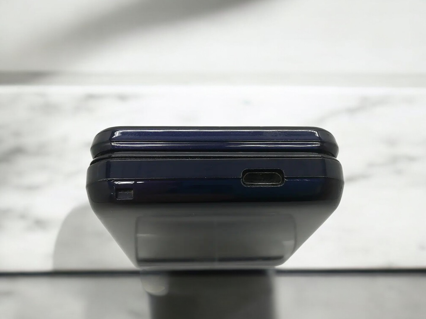Sharp AQUOS SH-02K Keitai Flip Phone Blue Black Unlocked SIM Free From JP Used