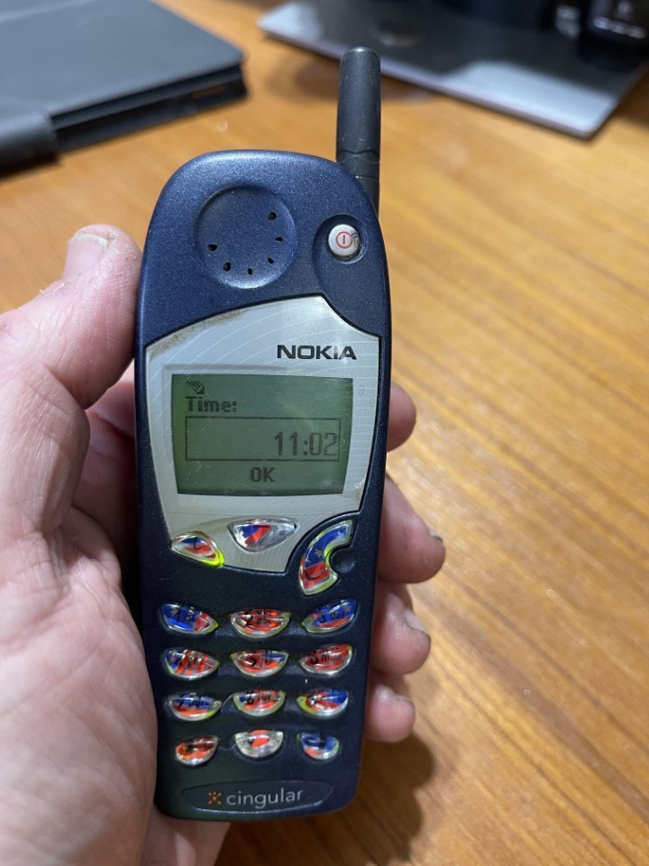 Vintage Nokia 5165 Blue Cingular+ with American flag keys Powers up