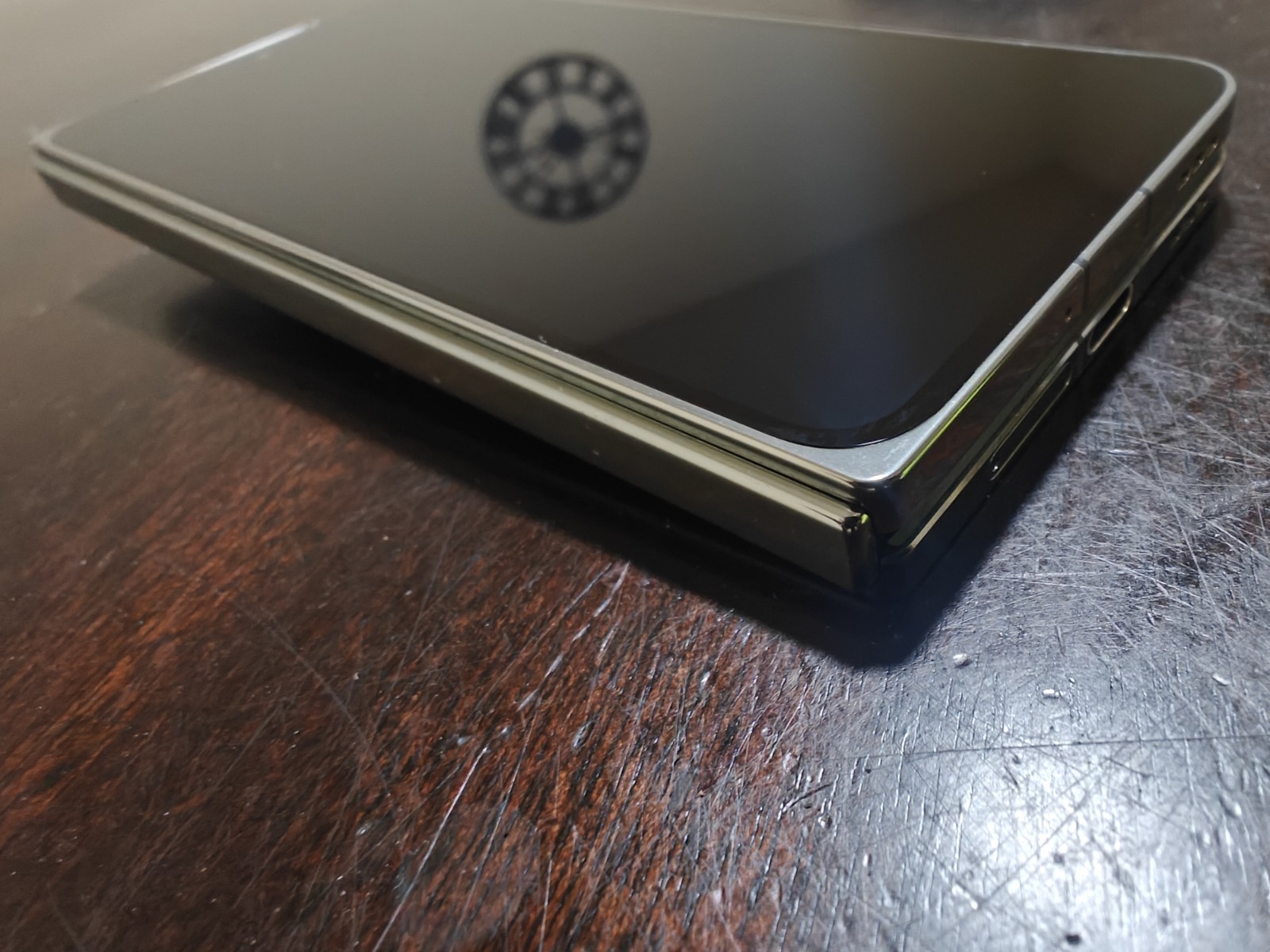 OnePlus Open – CPH2551 – 16GB + 512 GB – Emerald Dusk (Unlocked) Excellent