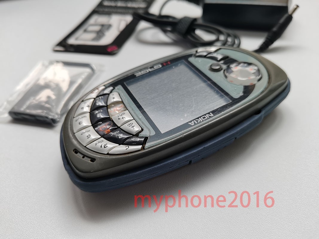 Nokia N-Gage QD – Unlocked – handheld game Smartphone Very Good !