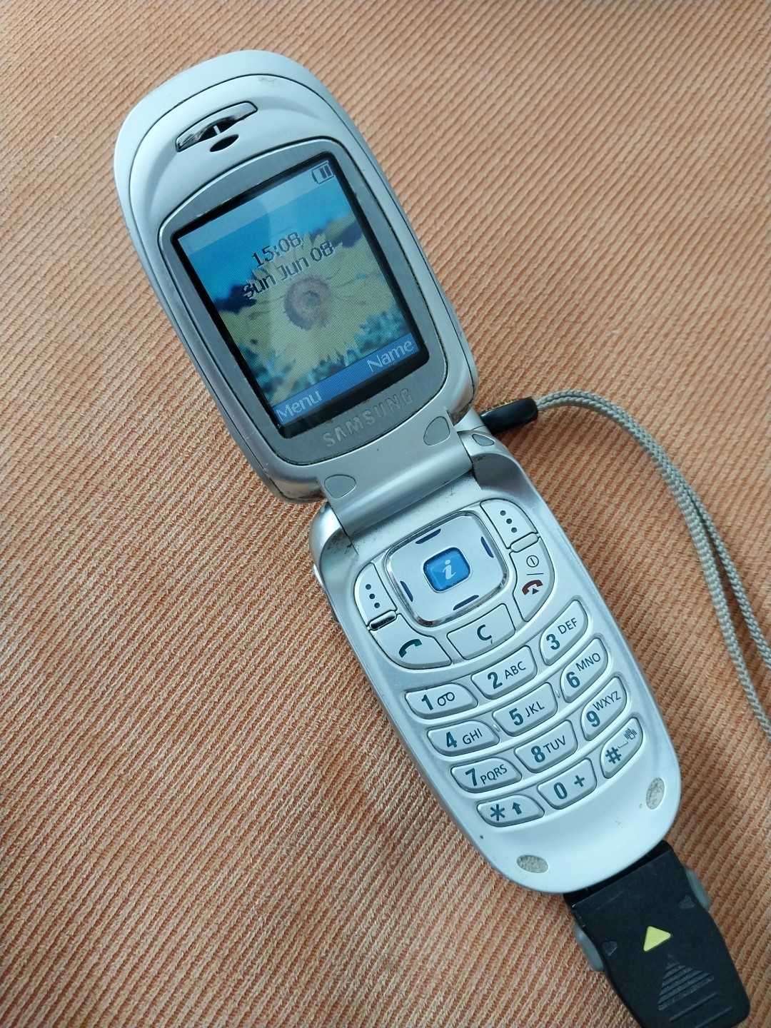 Samsung SGH-X427 – Silver Cingular Rare Cellular Flip Phone Clear Sound & Screen