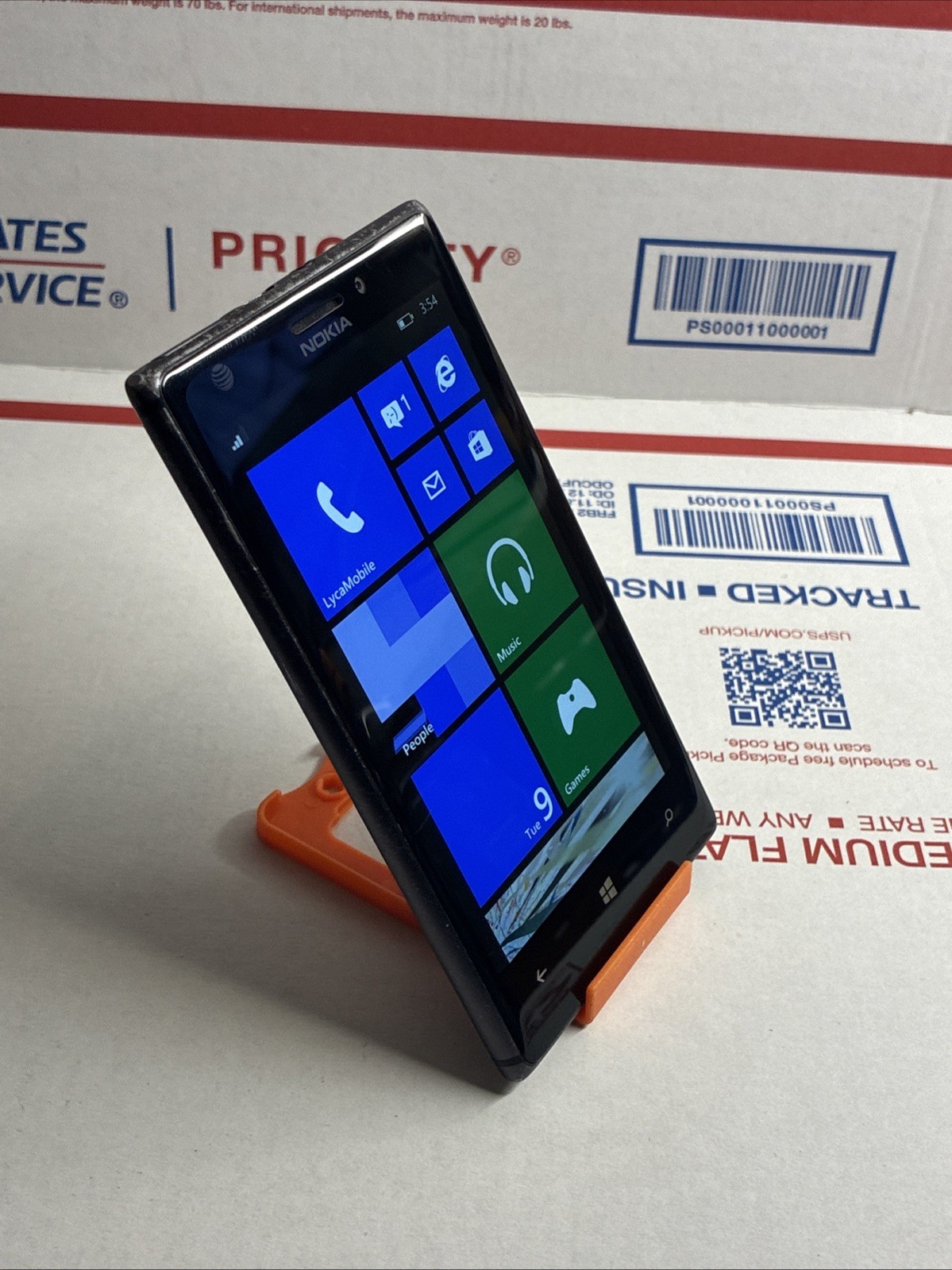 Nokia Lumia 925 Unlocked Windows Phone