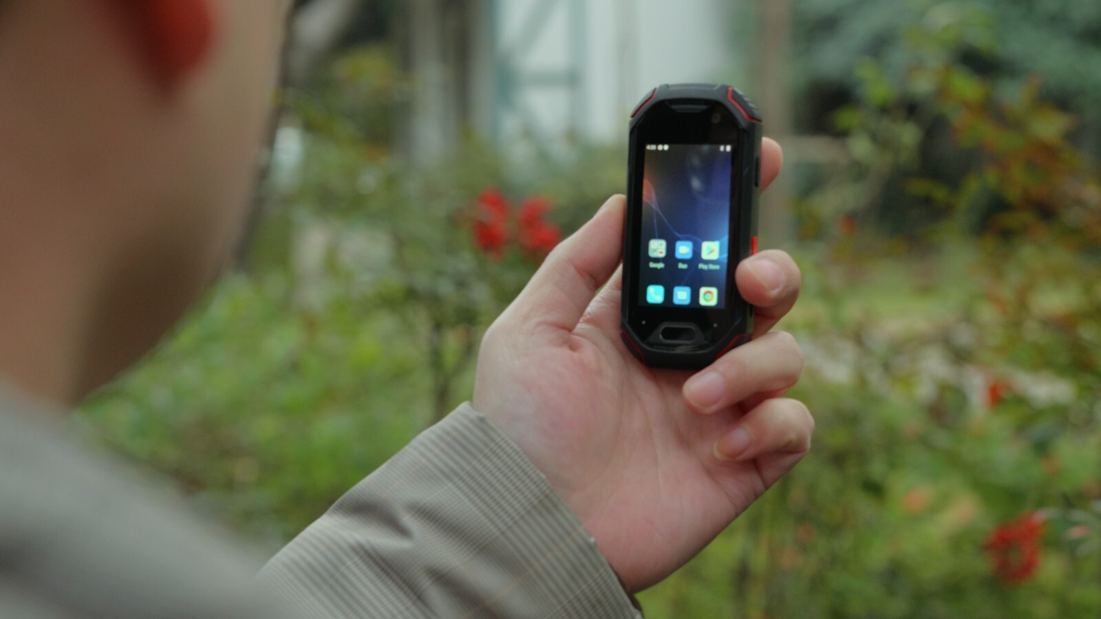 Unihertz Atom, Smallest 4G IP68 Rugged Smartphone, 2.45” Display, Android 9 NFC