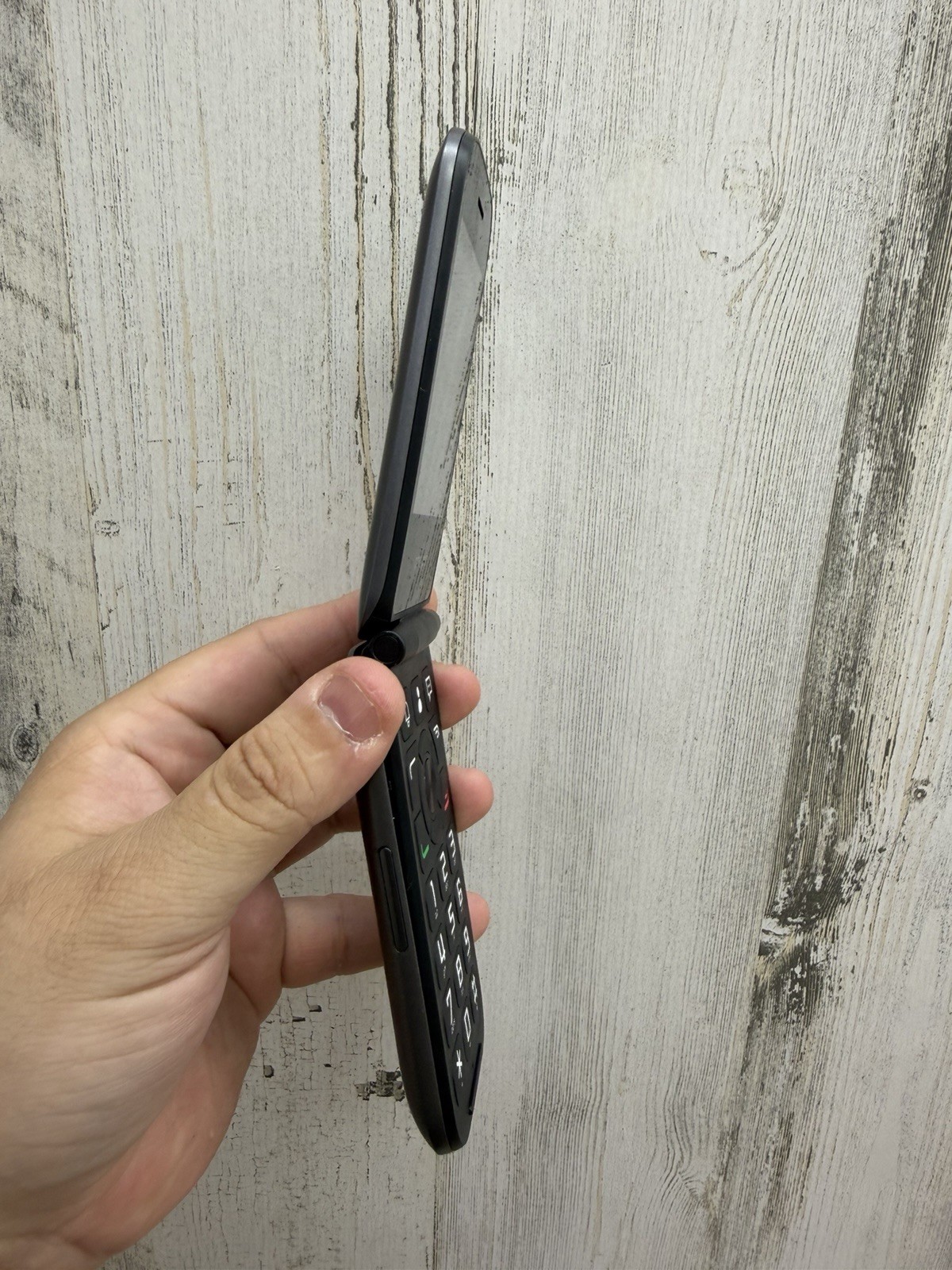 Coolpad Belleza flip phone Boost mobile