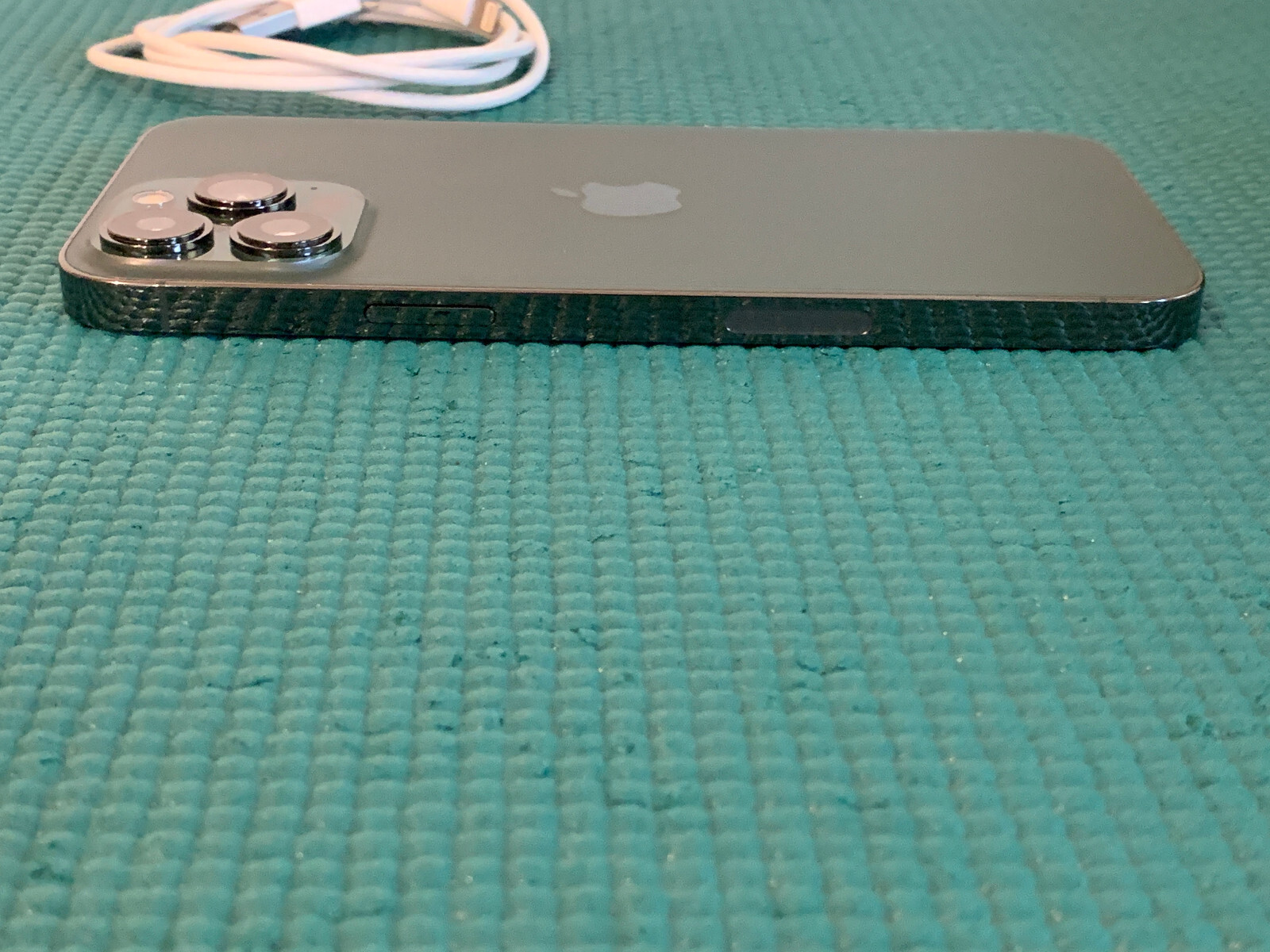 Apple iPhone 13 Pro Max- 128GB – Alpine Green (Unlocked) A2484 (CDMA + GSM)