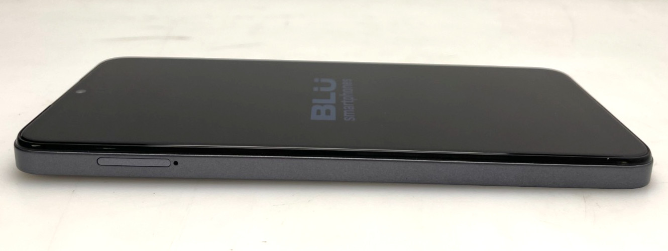 BLU View 5 B160V 64GB TracFone Locked 6.5″ Smartphone Android Dual Camera 13MP