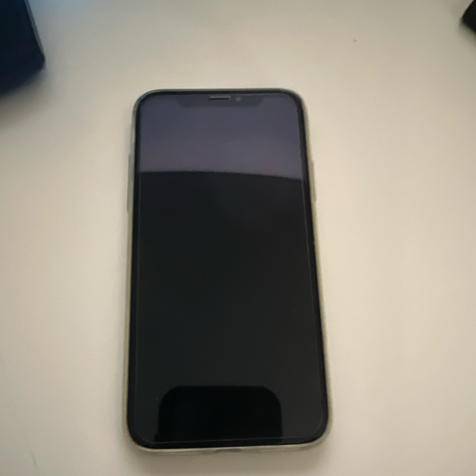 Apple iPhone X Gray 12MP Camera Hexa Core 3GB RAM 5.8″ iOS Smartphone