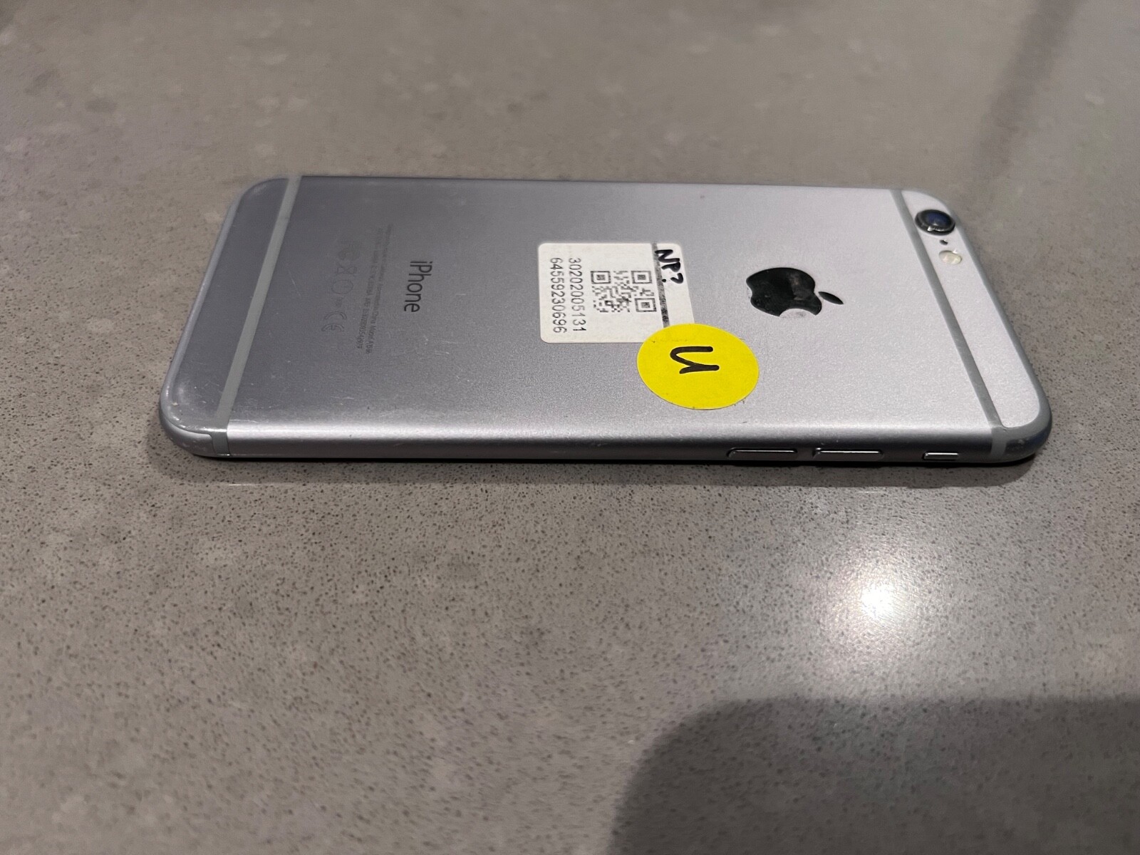 As-is Defective Apple iPhone 6 A1549 16GB – A18