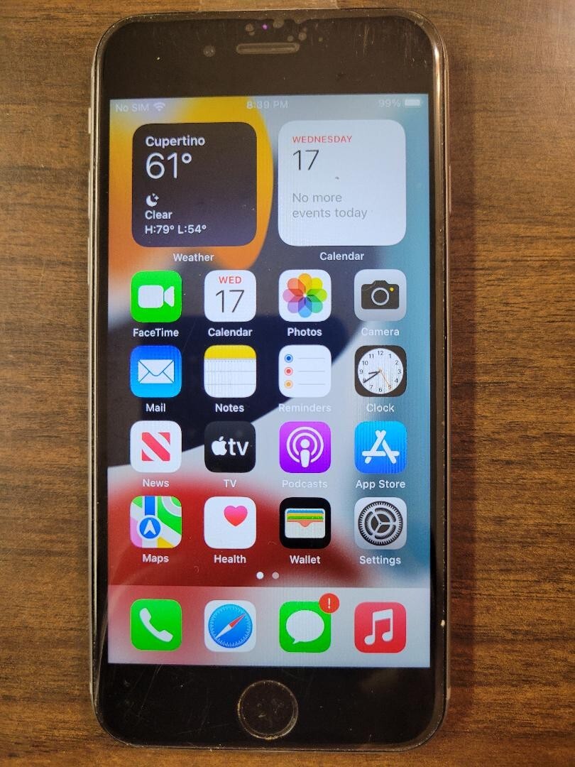 Apple iPhone 6s – 32GB – Space Gray (Unlocked) A1633 (CDMA + GSM)