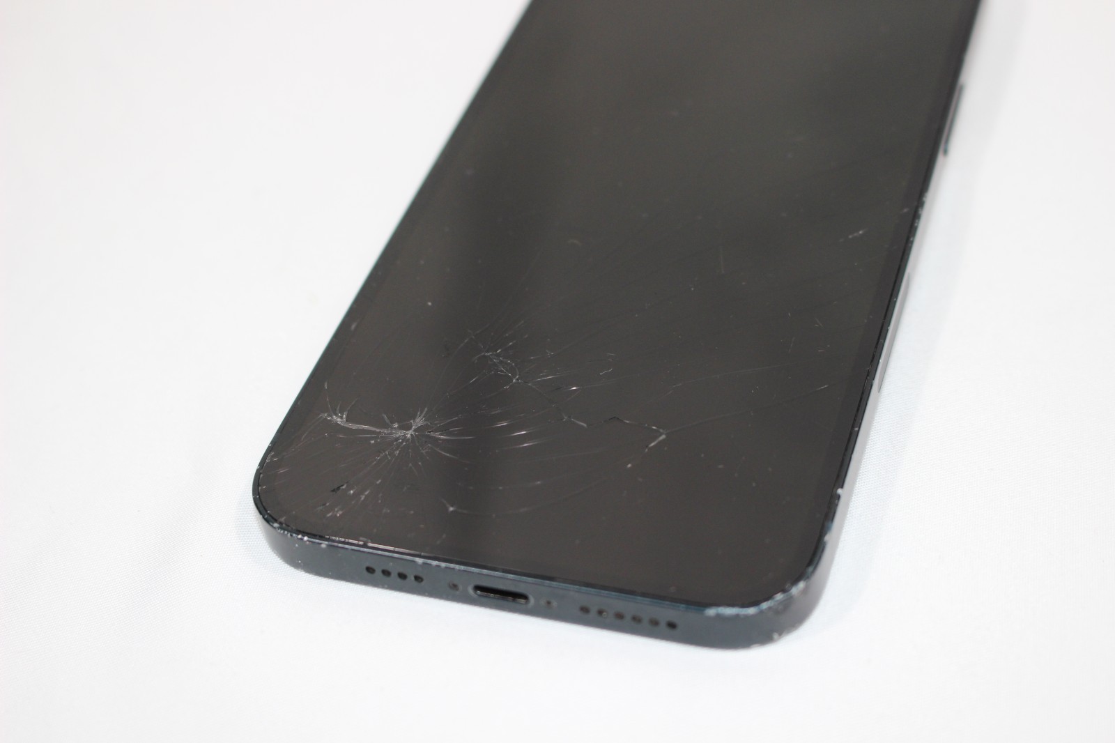 Apple iPhone 14 Plus 128GB- AS IS/FOR PARTS- READ!