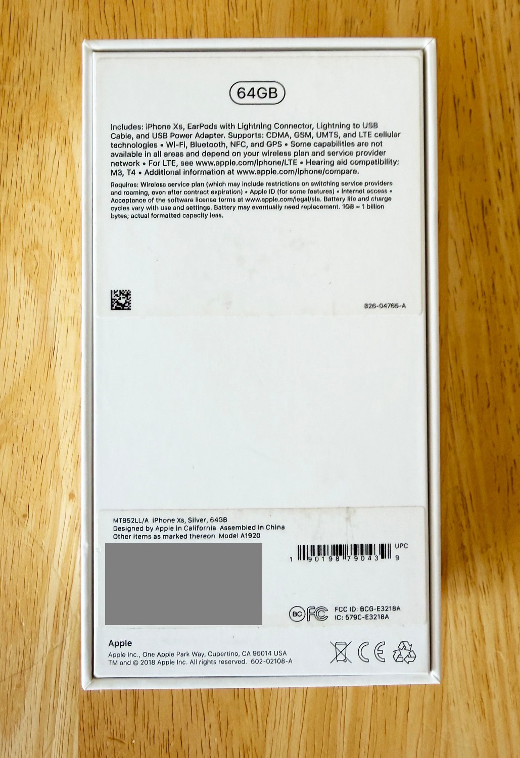 Apple iPhone XS – 64GB – Silver (Unlocked) A1920, 77% battery, MT952LL/A