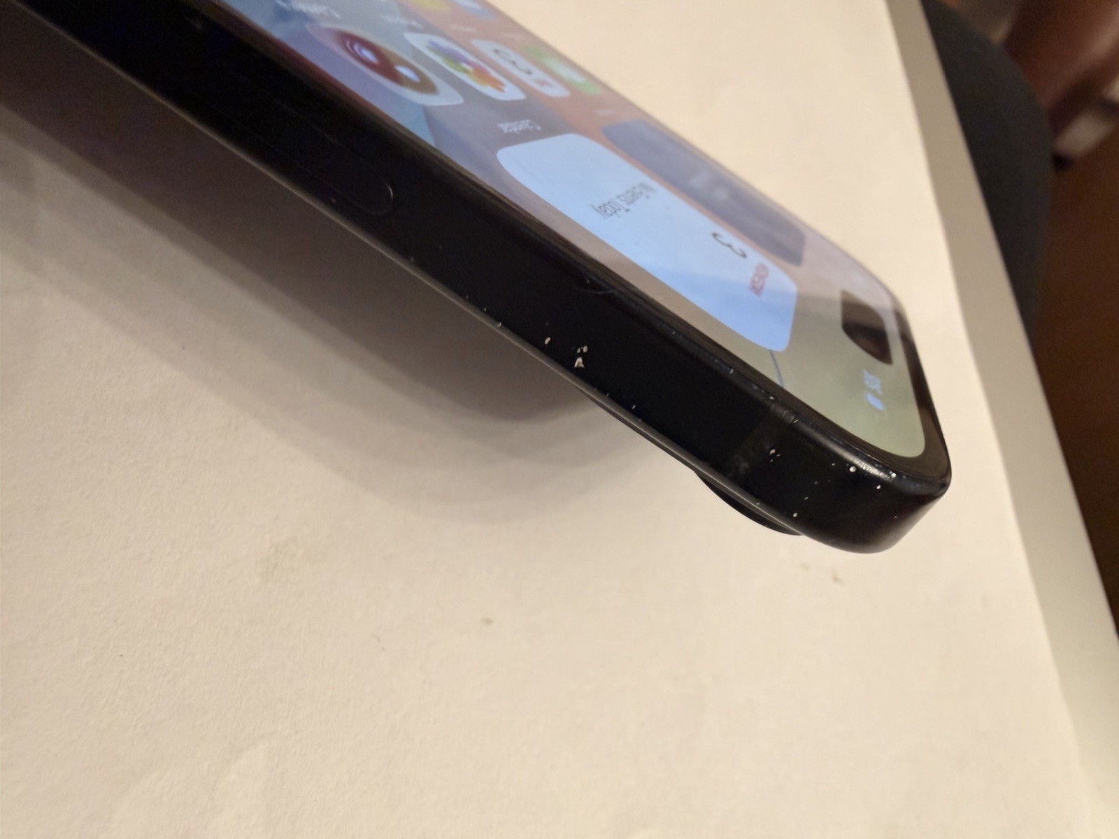 Apple iPhone 15 – 256 GB – Black (Unlocked) Fair – A2846