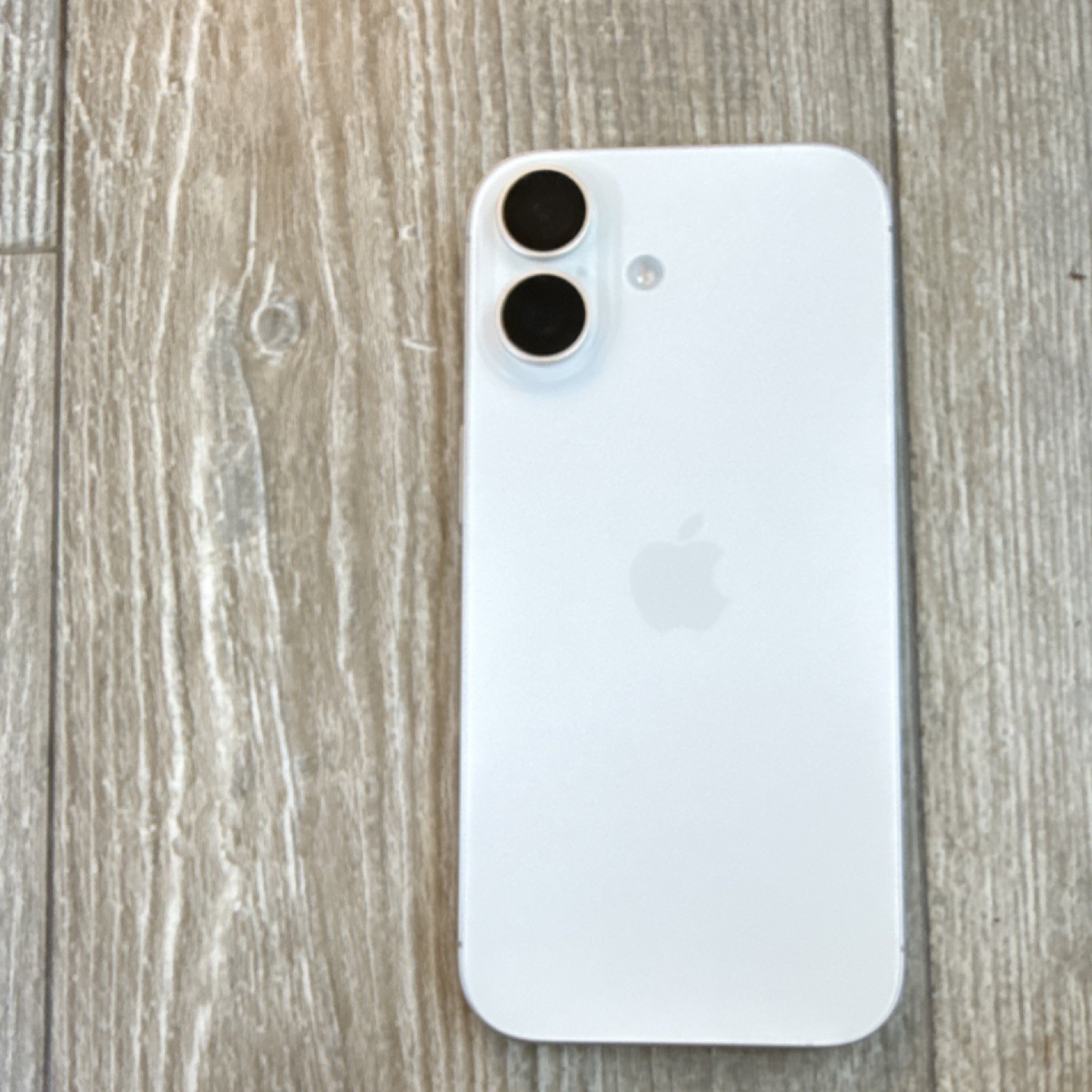 Apple White Bar Smartphone, Dual Rear Cameras, Sleek Design, Stylish Modern Look