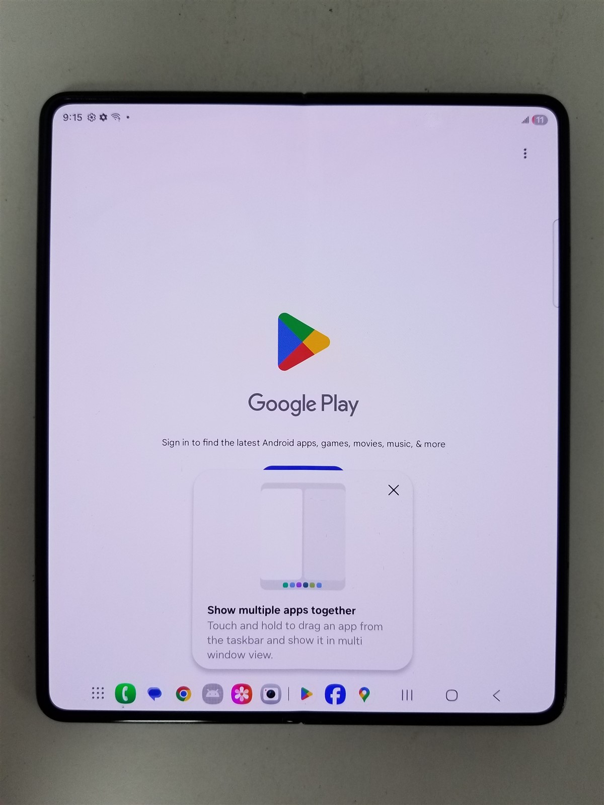 Samsung Galaxy Z Fold5 1TB Black SM-F946U1 (Unlocked) Damaged zD2724