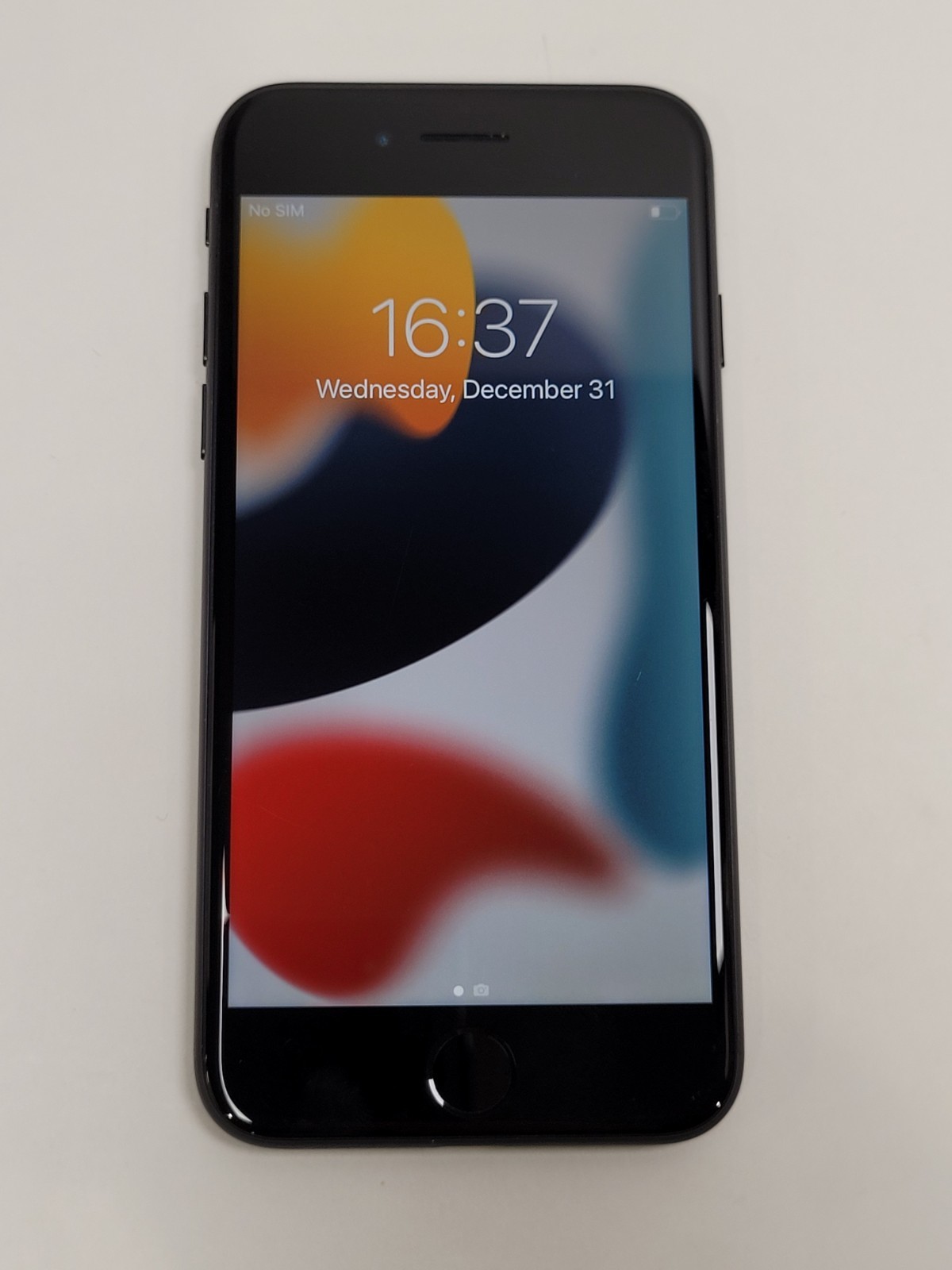 Apple iPhone 7 – 32GB – Black – Unlocked – MNAC2 LL/A – iPhone9,1 (A1660)