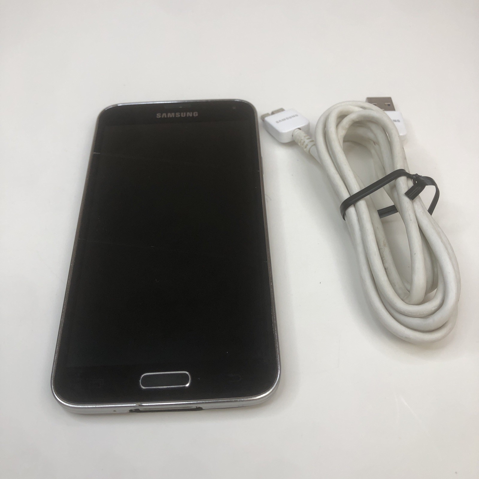 Samsung Galaxy S5 SM-G900T 16GB Black T-Mobile 4G LTE Smartphone