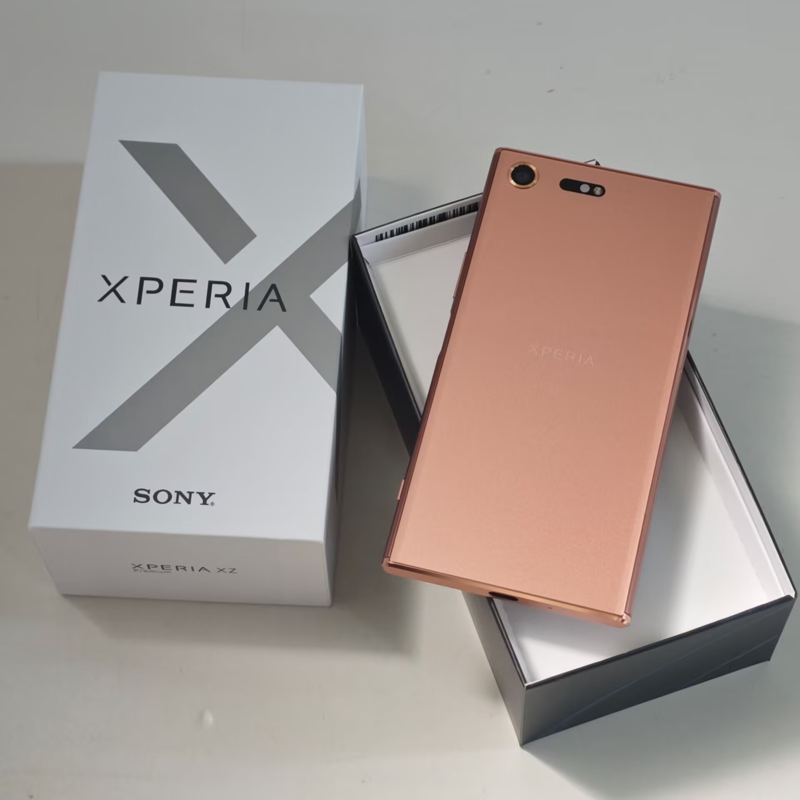(Unlocked) Sony Xperia XZ Premium G8141 Android 64GB Global Unlocked