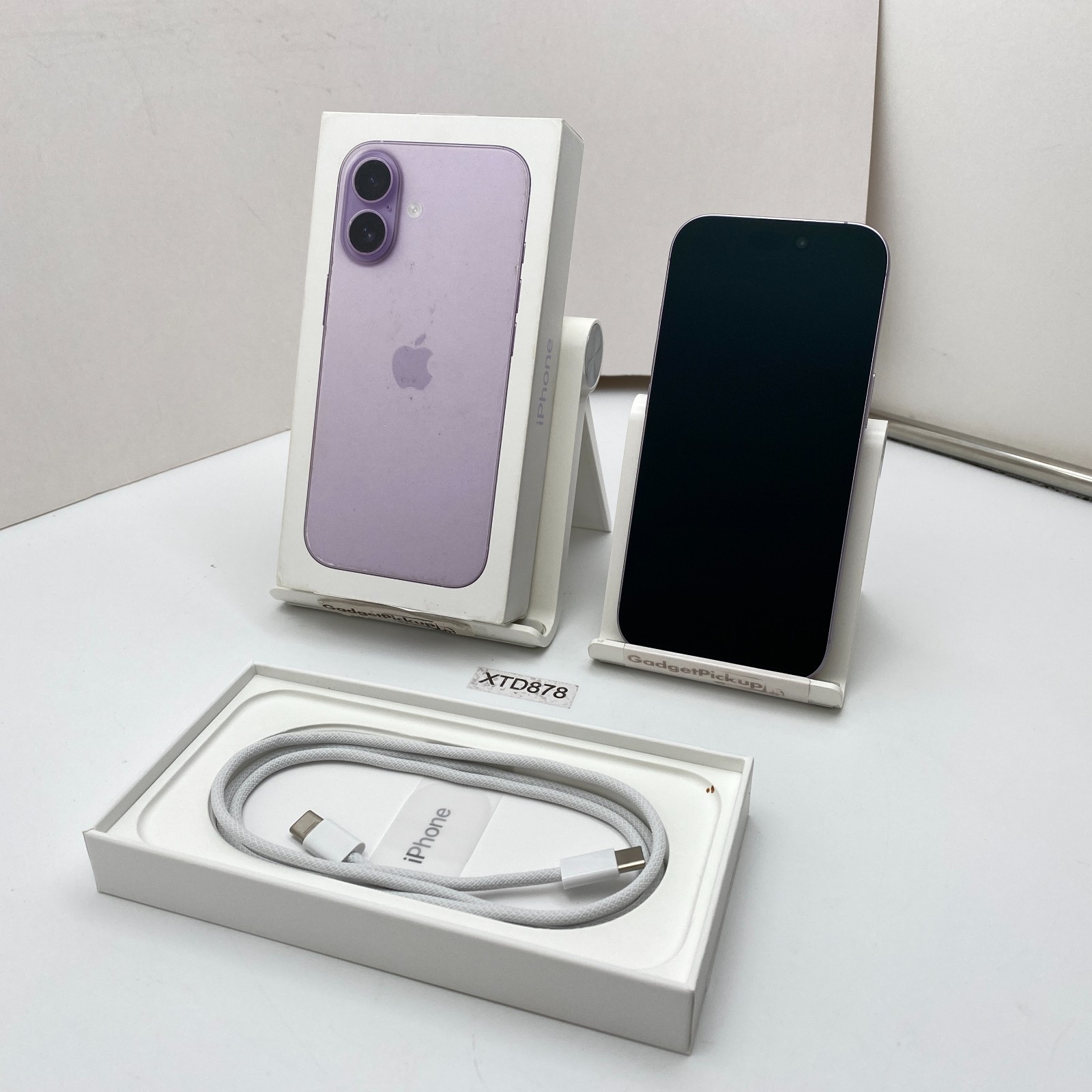 Apple iPhone 17 – 512GB – Lavender (Unlocked) – Open Box