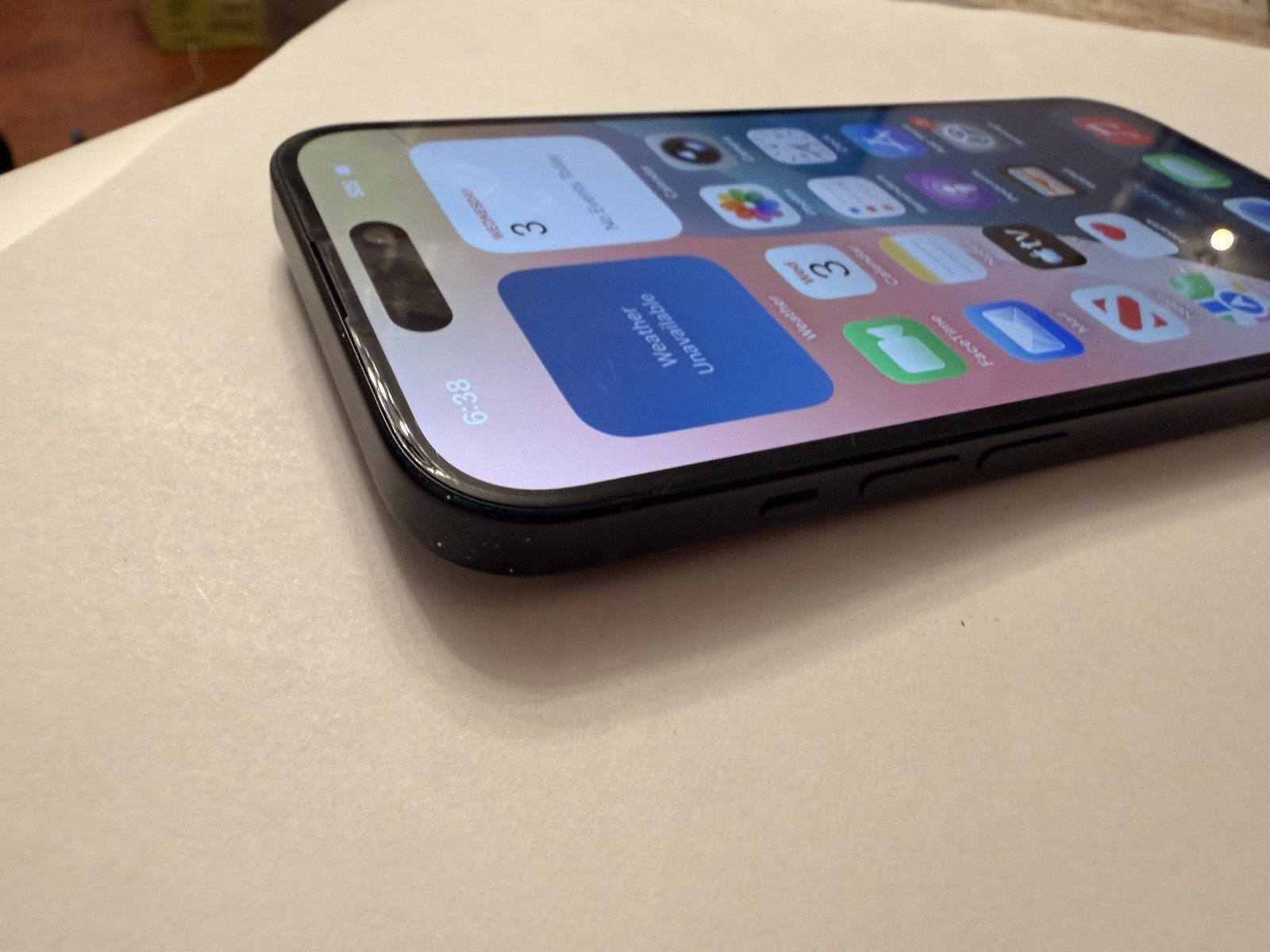 Apple iPhone 15 – 256 GB – Black (Unlocked) Fair – A2846