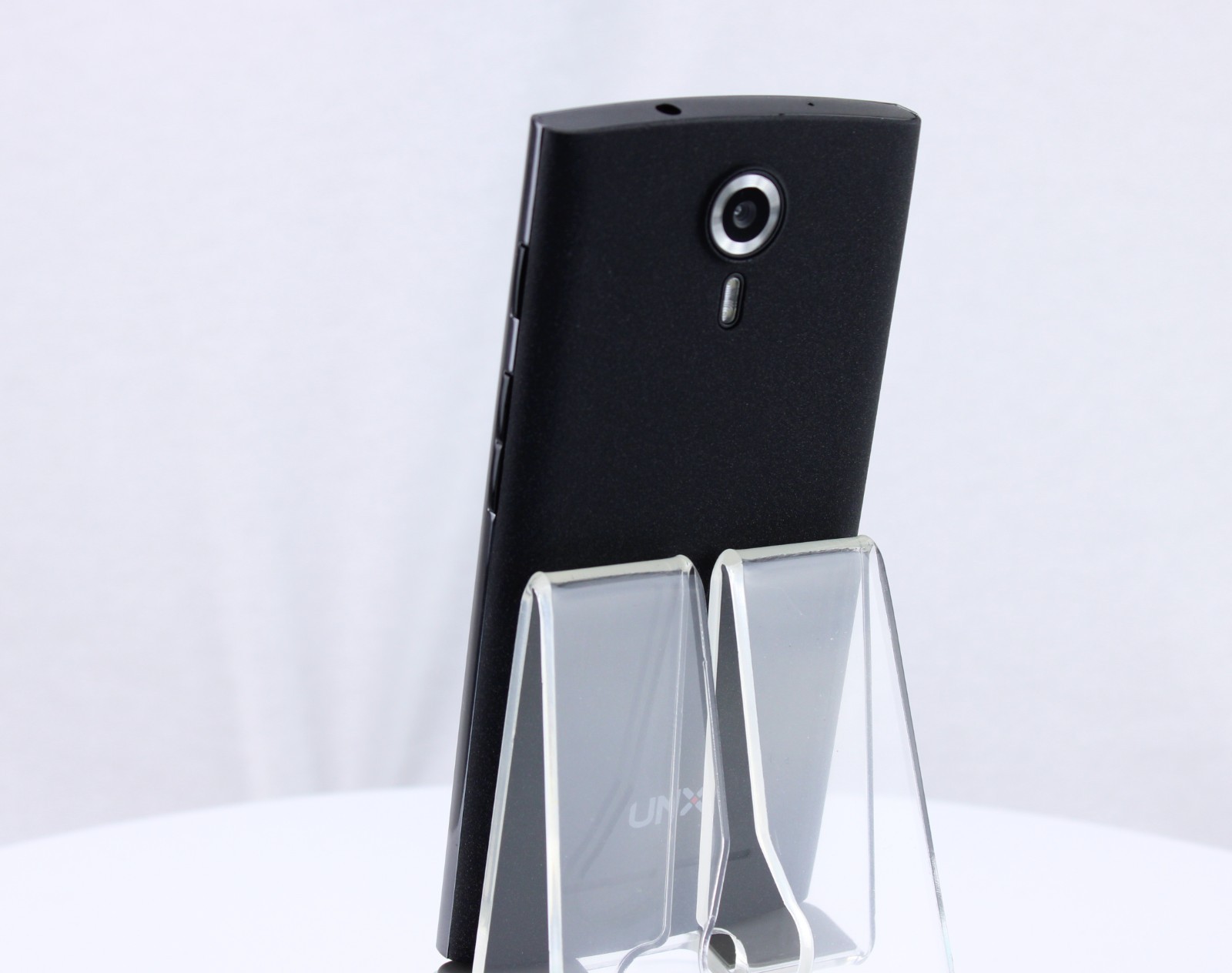 UMX U693CL Black 16GB Assurance Wireless Android Smartphone Fair Shape