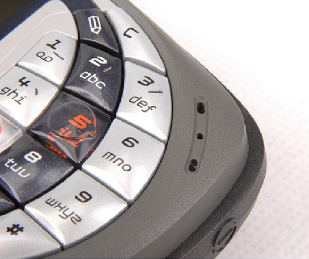 Nokia N-gage QD Game Multilingual Phone GSM 900/1800 2.1″ Random Color Bluetooth
