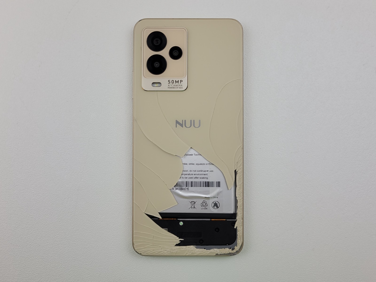 NUU Mobile A25 (S6703L) 128GB – Gold (GSM Unlocked) Dual SIM – BLEMISHED – H2179