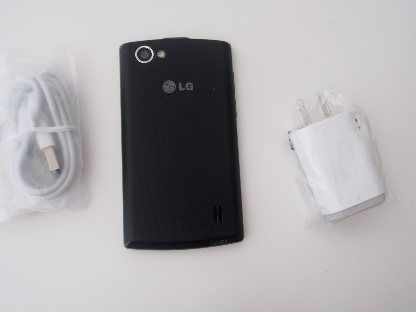 LG Optimus Plus AS695 (unknown) Carrier PREPAID CDMA Black,