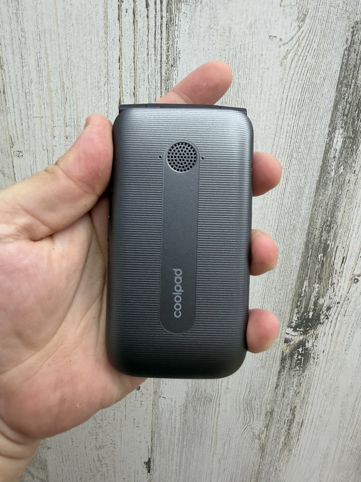 Coolpad Belleza flip phone Boost mobile