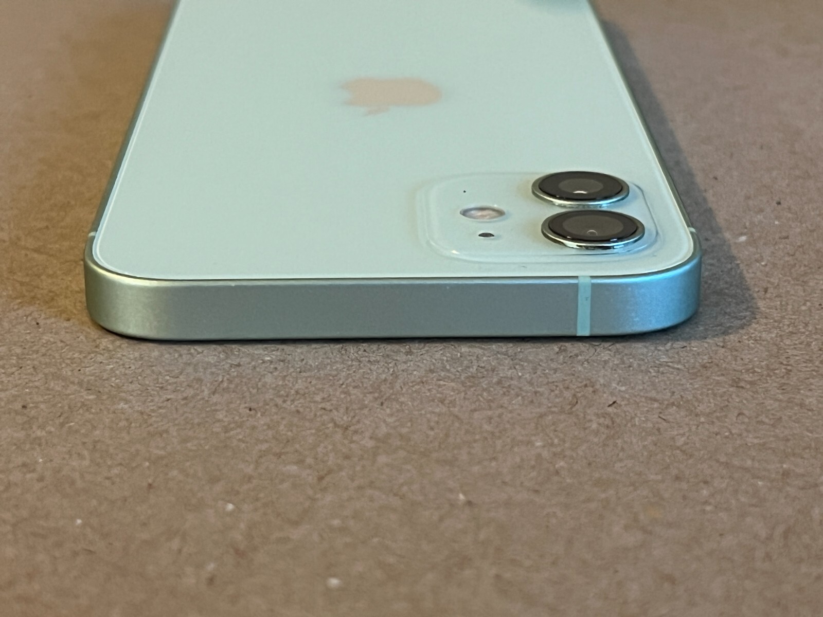 Apple iPhone 12 – 128GB Green Unlocked (CDMA + GSM) A2172 Read