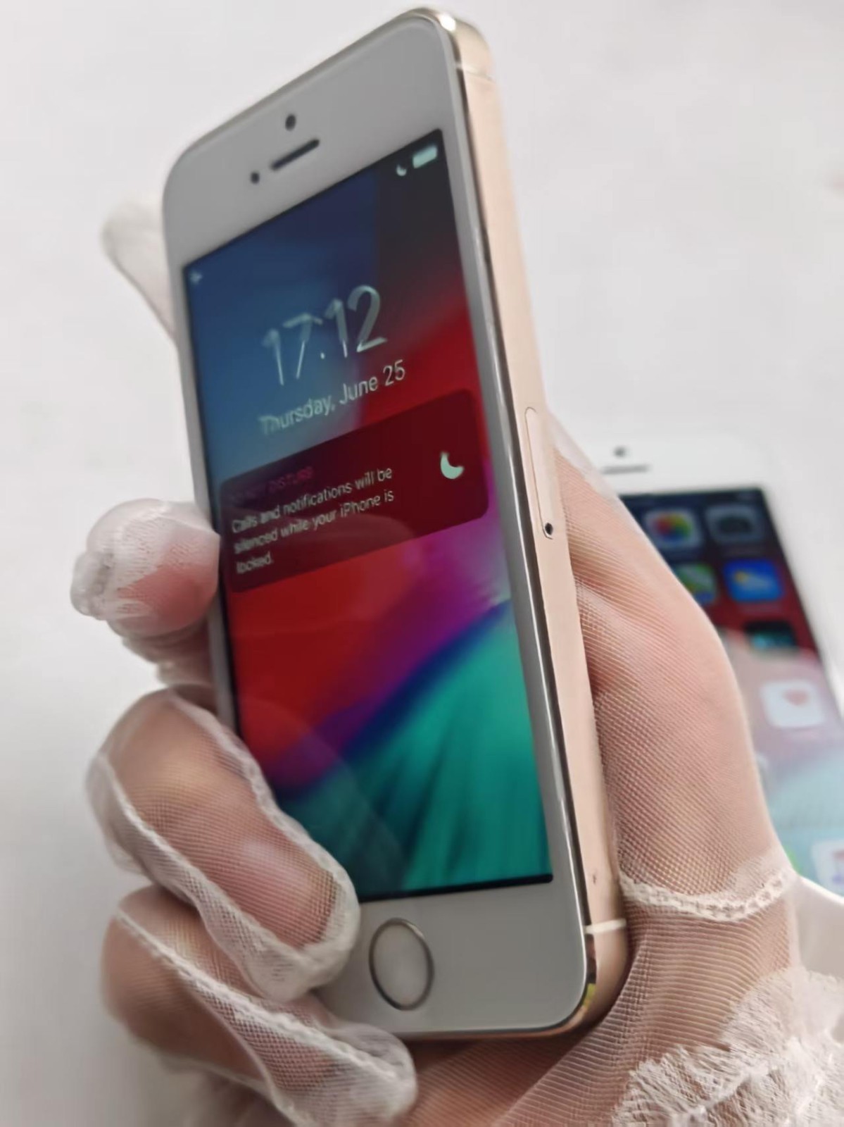 Apple IPhone 5s – 16/32/64GB – ALL COLORS Unlocked GOOD