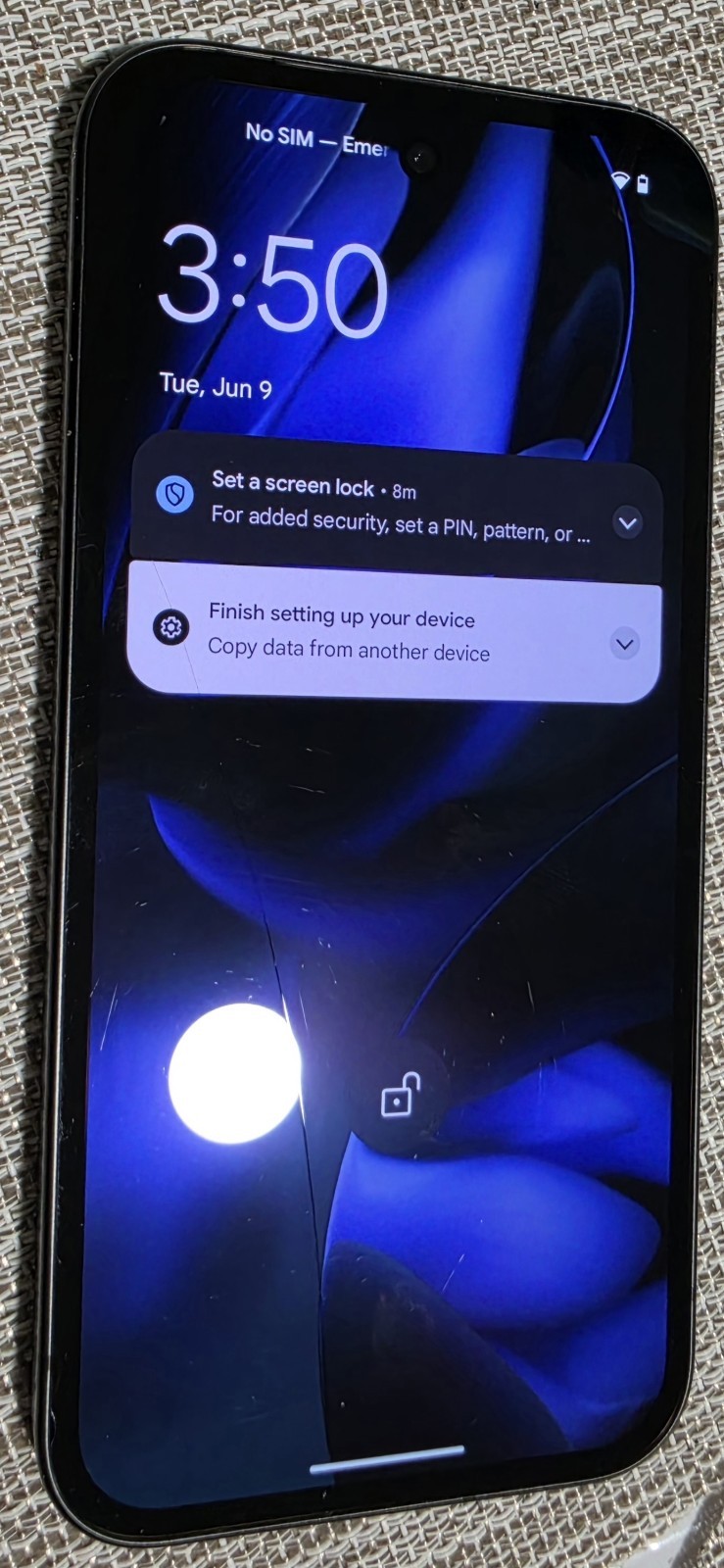 Google Pixel 9a – 128 GB – Obsidian (Unlocked) – READ
