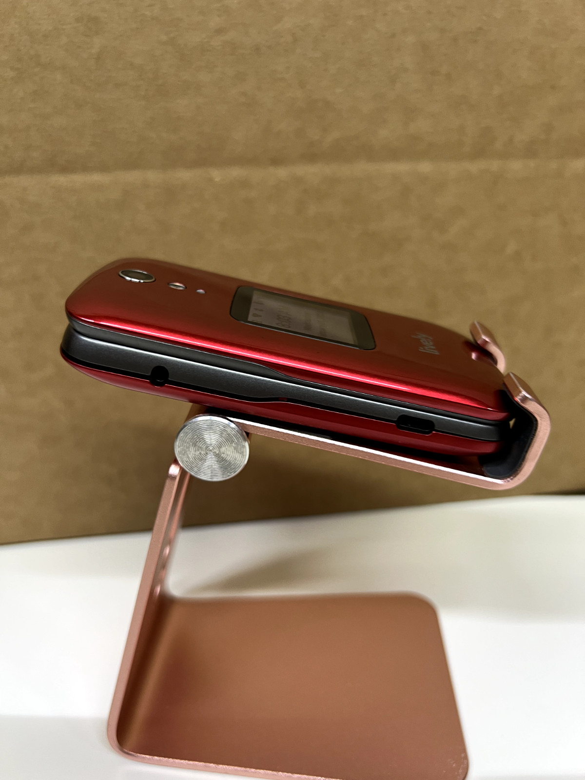 Lively Flip Phone 4053S – For Seniors – Error code 02 Needs activation